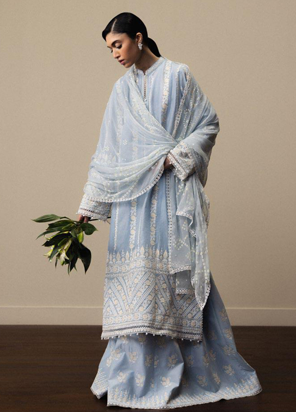 Satori By Zara Shahjahan Luxury Embrodiered Lawn 3 Piece Unstitched Suit CZS26SS&L D-01 AOYOMI