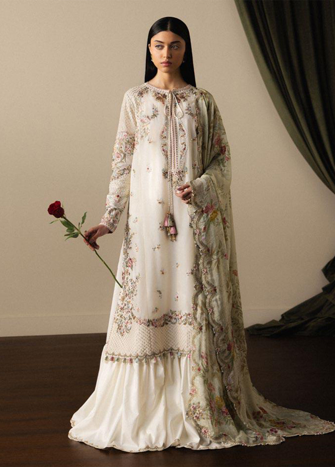 Satori By Zara Shahjahan Luxury Embrodiered Lawn 3 Piece Unstitched Suit CZS26SS&L D-05 SHIORI