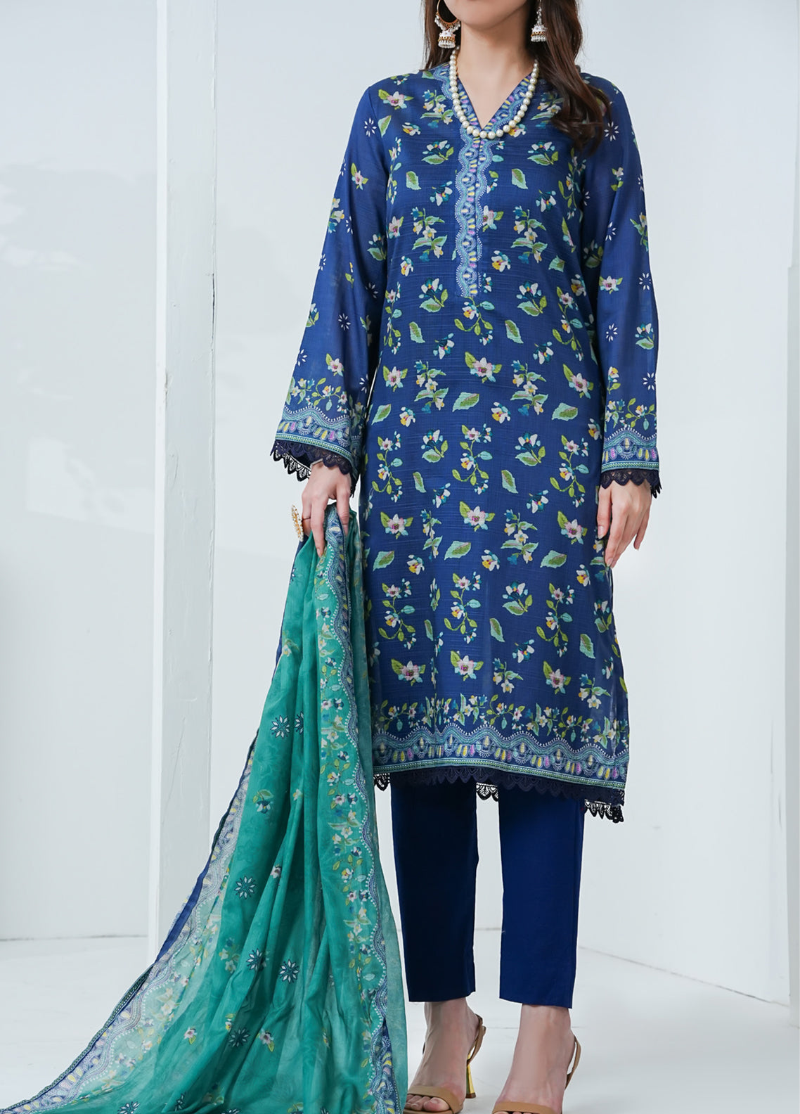 Shahkar By VS Textile Printed Bana Dora Lawn 3 Piece Unstitched Suit VS26SBDLV2 D-832