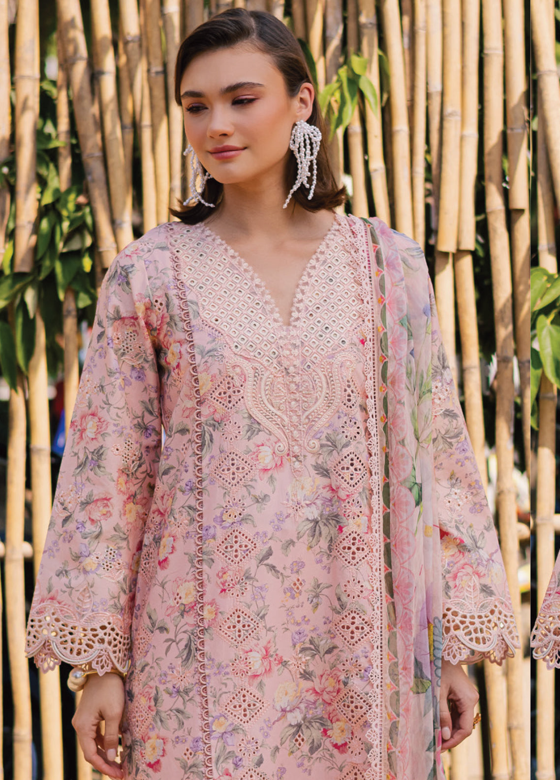 Shezlin By Aabyaan Chikankari Lawn 3 Piece Unstitched Suit ABY26SCEE D-AV-06 NAQSH