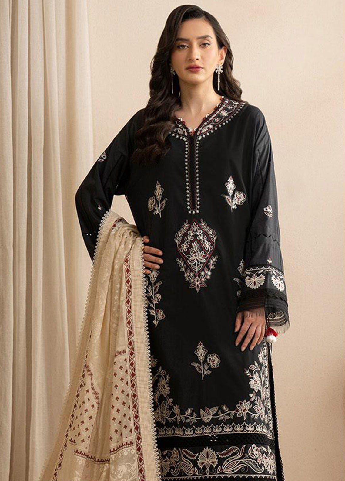 Signature By Zellbury Embroidered Lawn 3 Piece Unstitched Suit WUS26E30362
