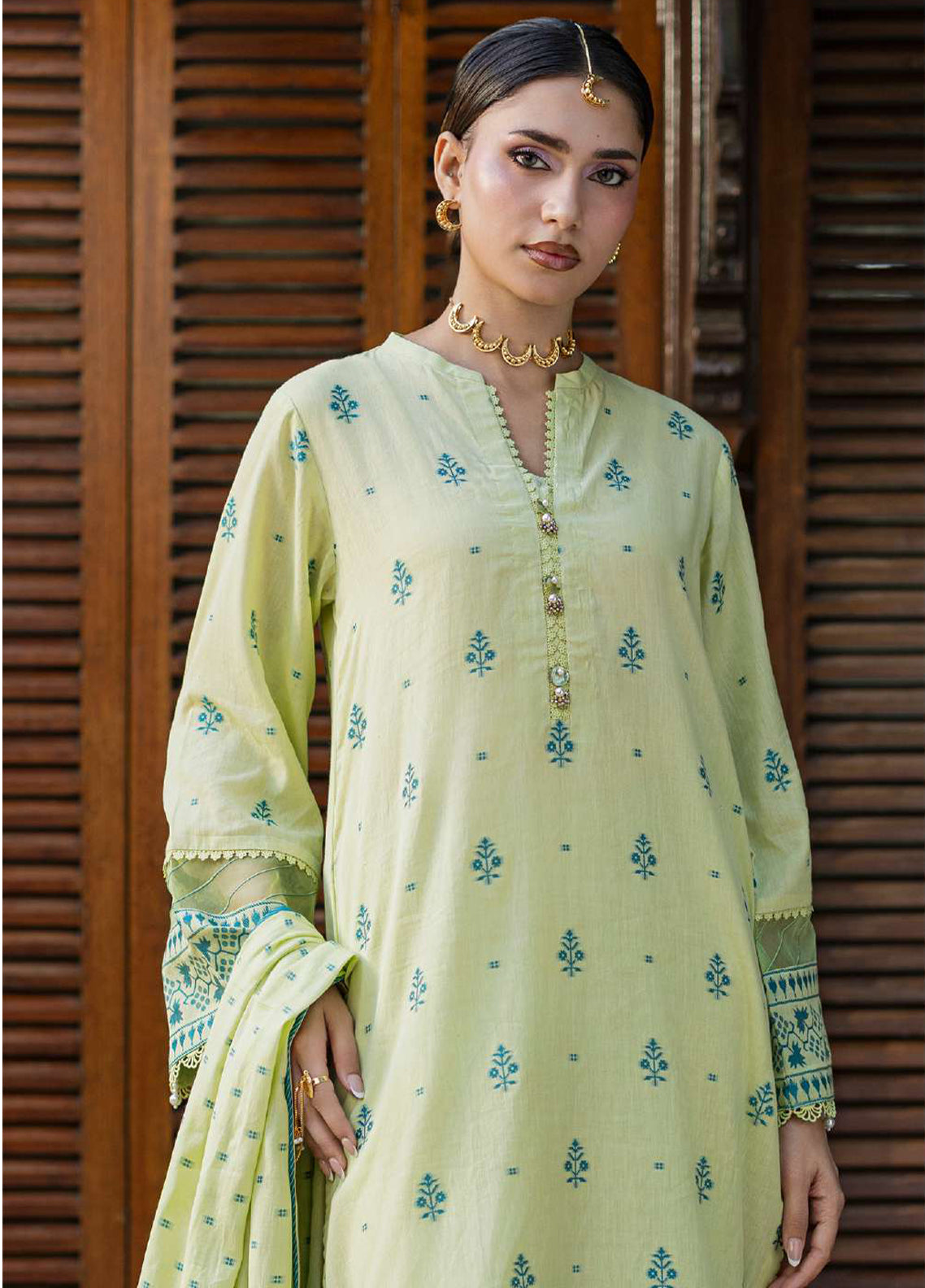 Signature By Zellbury Printed Lawn 3 Piece Unstitched Suit WUS26X30859