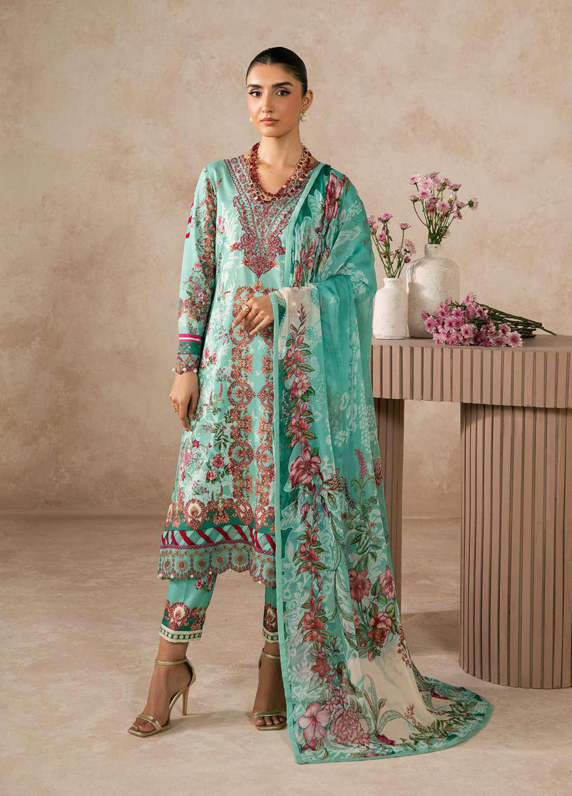Syra By Gulaal Embroidered Lawn 3 Piece Unstitched Suit GL26SLV2 D-04 VAILA