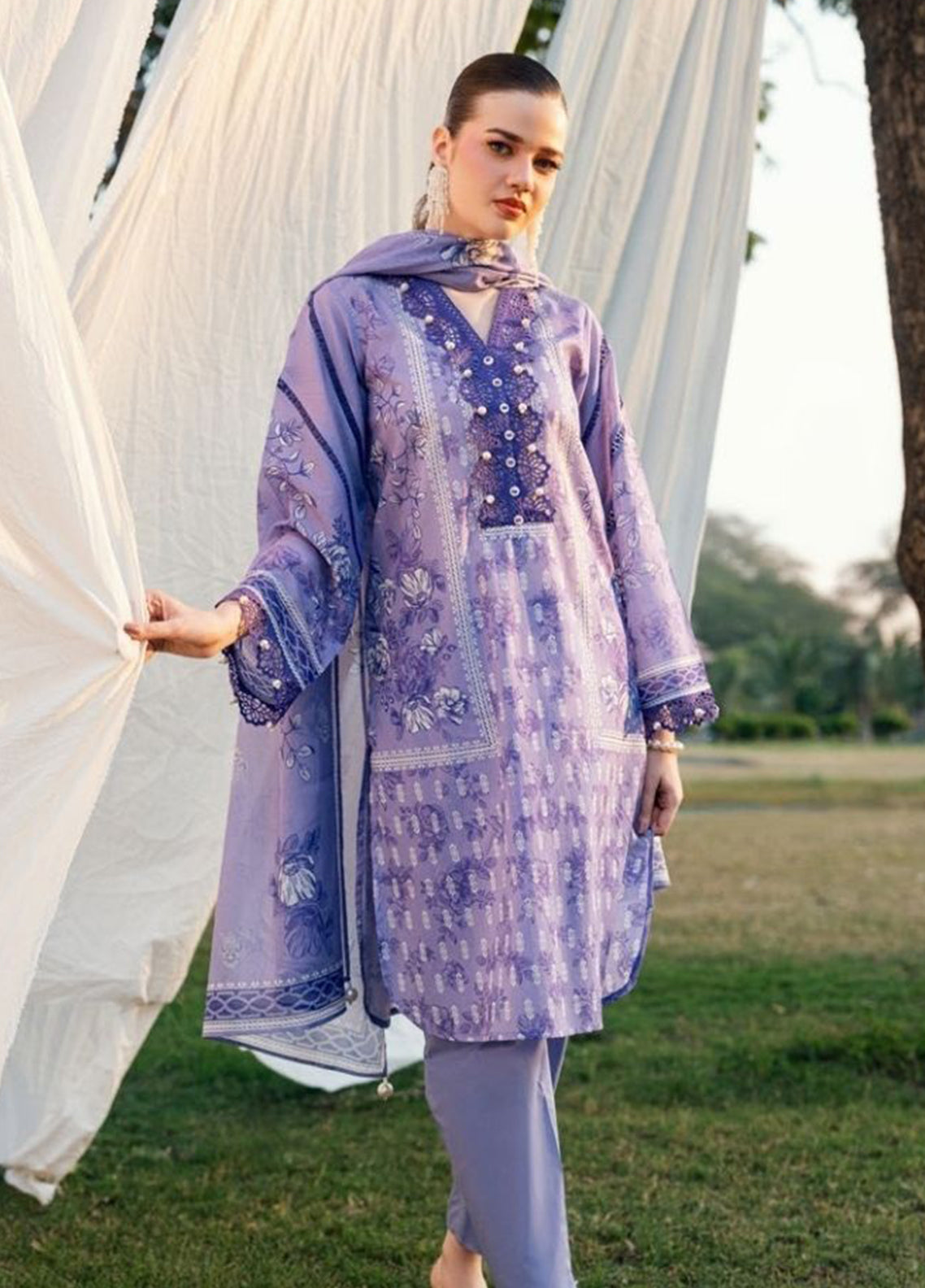 The Print Affair By Gul Ahmed Printed Lawn 3 Piece Unstitched Suit GA26TPA D-SD-52169