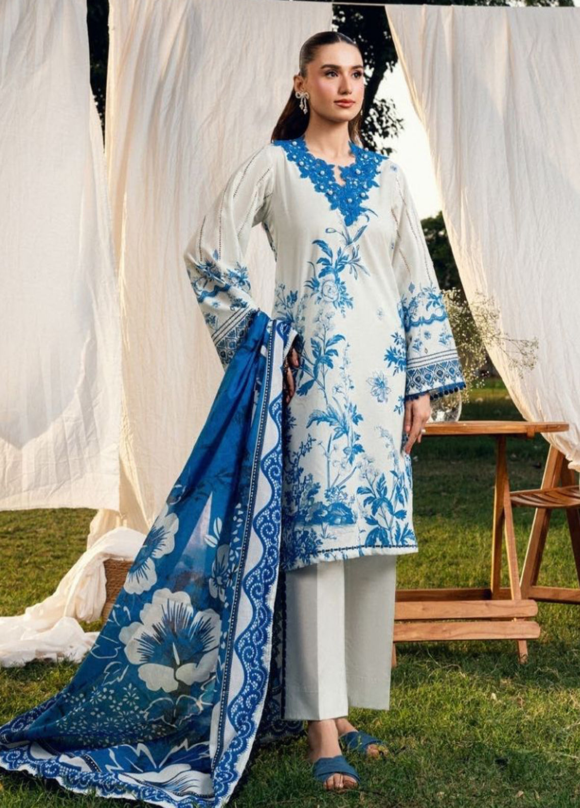 The Print Affair By Gul Ahmed Printed Lawn 3 Piece Unstitched Suit GA26TPA D-SD-52171
