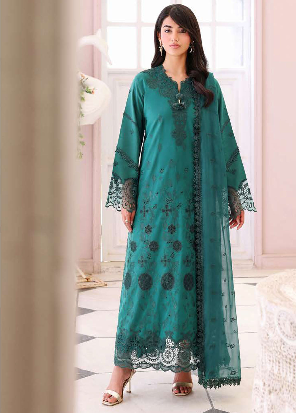 Veil Of Summer By Roheenaz Chikankari Lawn 3 Piece Unstitched Suit RNZ26VOS D-09 WHISPERED VEIL