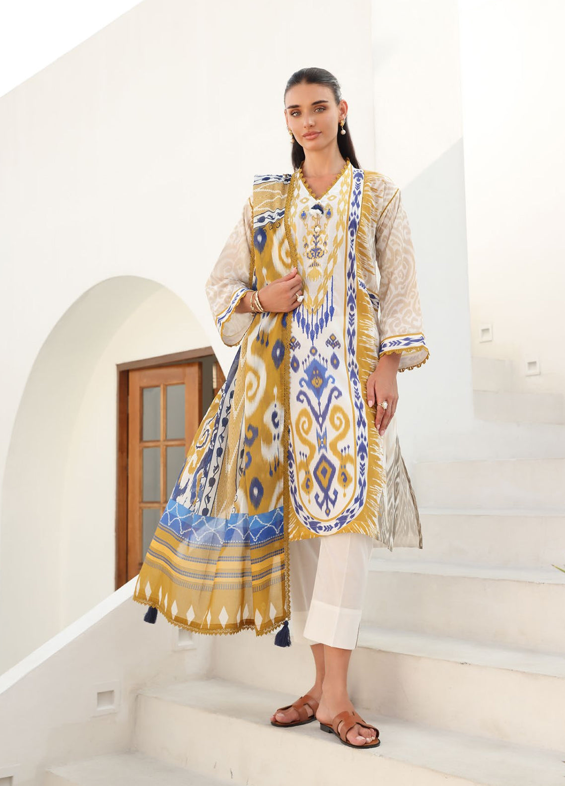 Verao By Gul Ahmed Embroidered Lawn 3 Piece Unstitched Suit GA26VTSOS D-SD-62080
