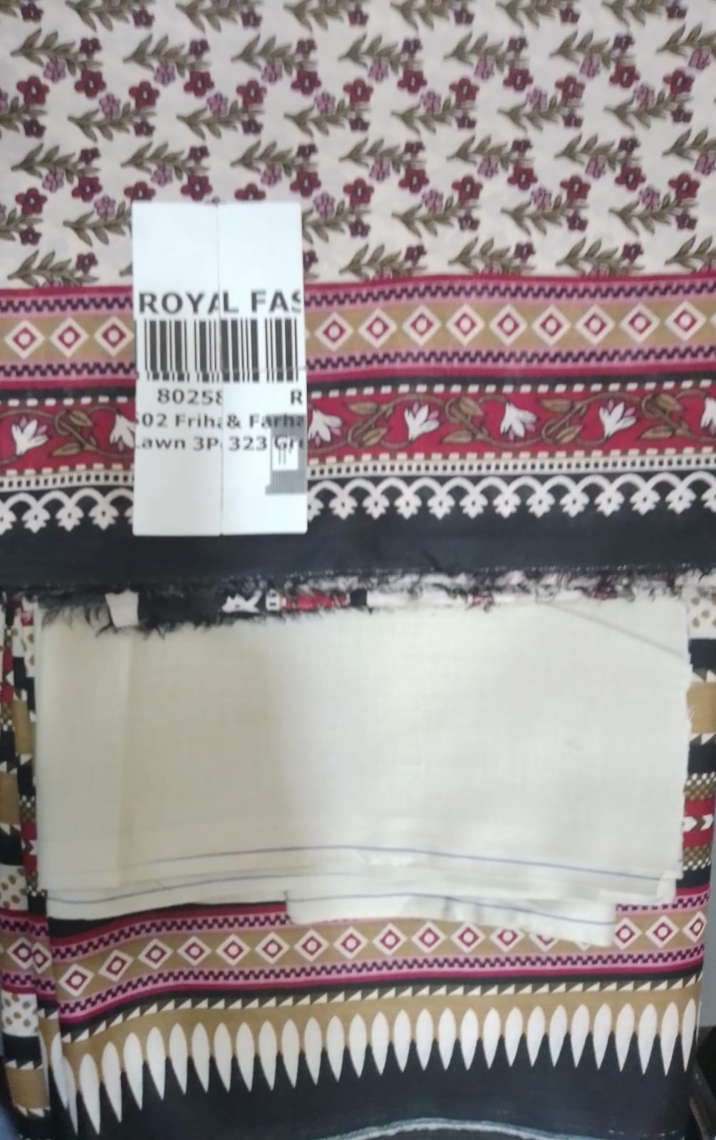 D#502 Friha & Farha Naz Printed Lawn 3Pc 323