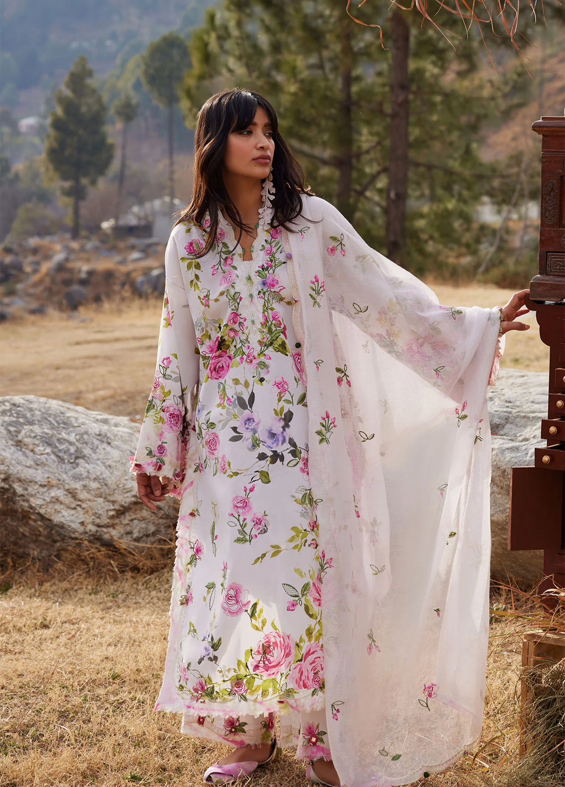 Zaha By Khadijah Shah Meili Festive Embroidered Lawn 3 Piece Unstitched Suits ZH26ML D-11A FEN YI