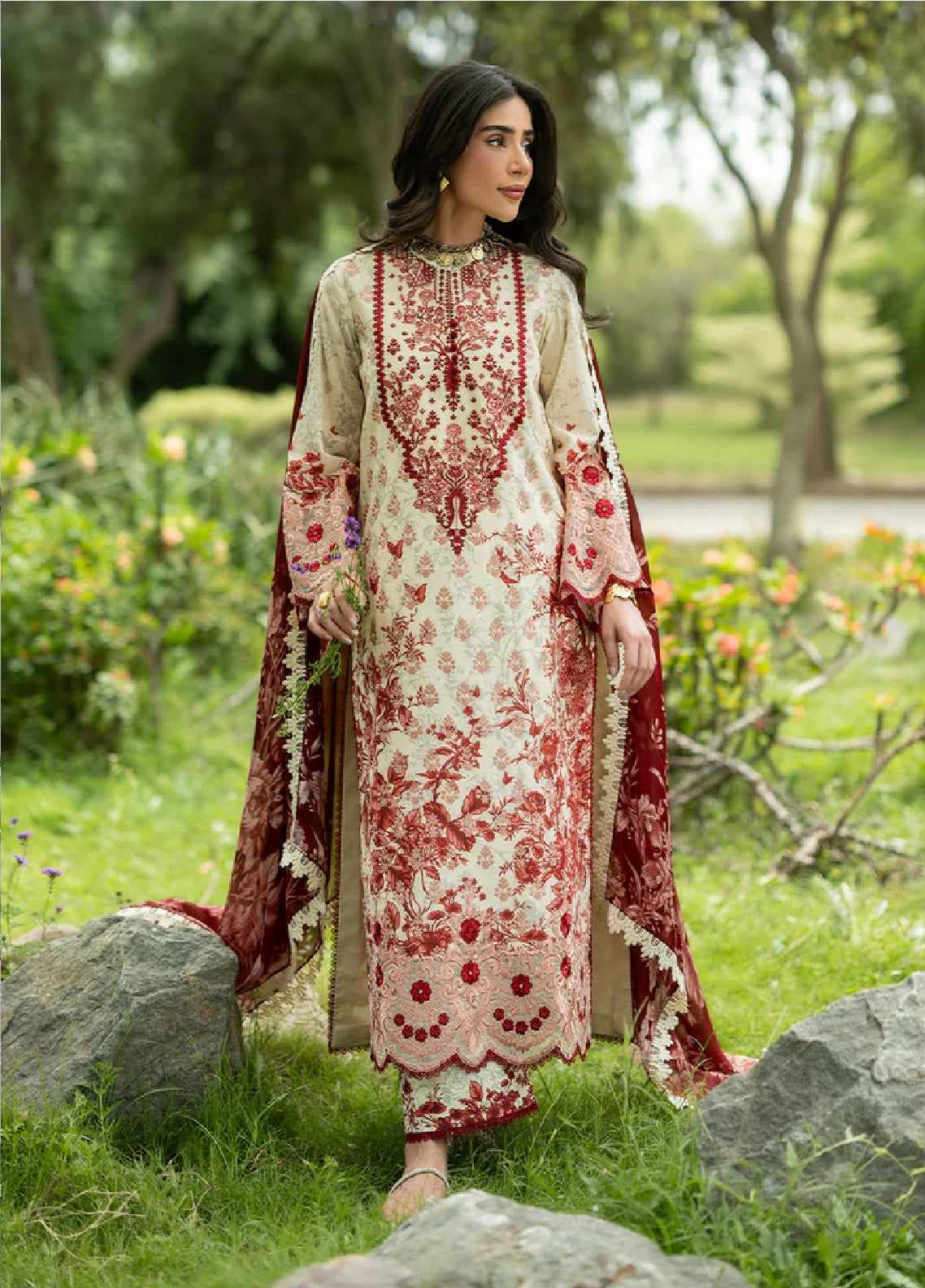 Zainab Chottani Luxury Embroidered Lawn 3 Piece Unstitched Suit ZC26LL D-16 LAINE
