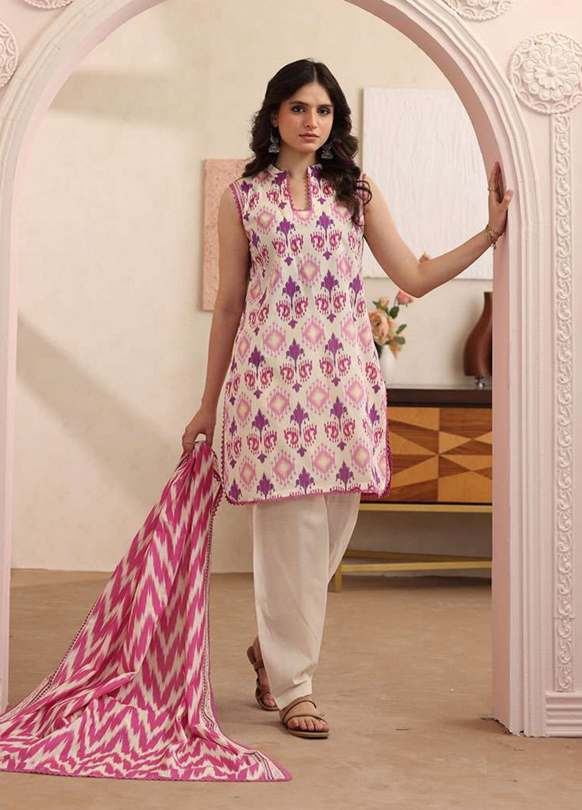 Zellbury Printed Lawn 2 Piece Unstitched Shirt & Dupatta WUS26X20926