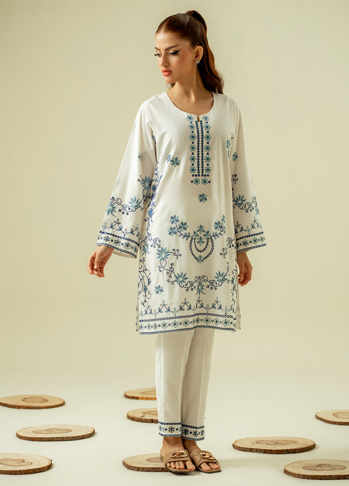 Zouj Embroidered Lawn 2 Piece Stitched Shirt & Trouser SJ26EL D-02
