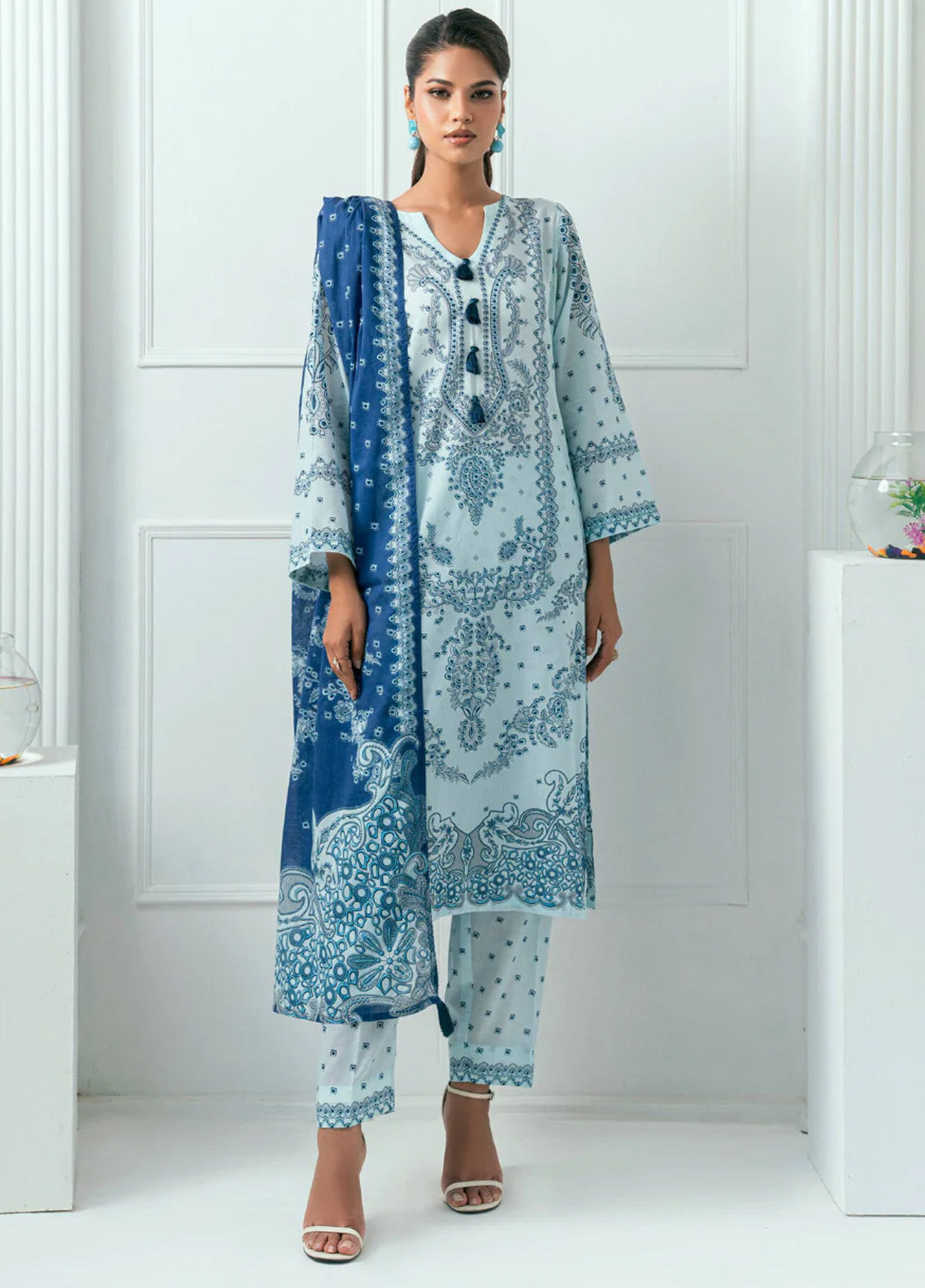 Amal By Minha Luxury Printed Lawn 3 Piece Unstitched Suit AM25MLL AM-10