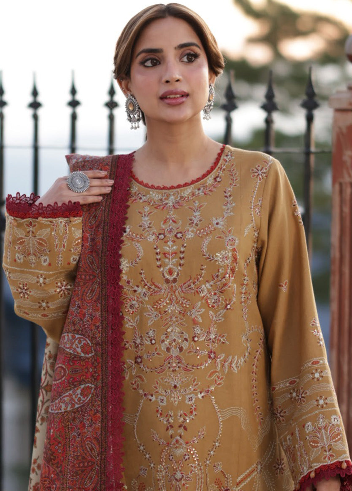 Asim Jofa Embroidered Khaddar Winter 3 Piece Unstitched Suit AJ24UW AJUW-13