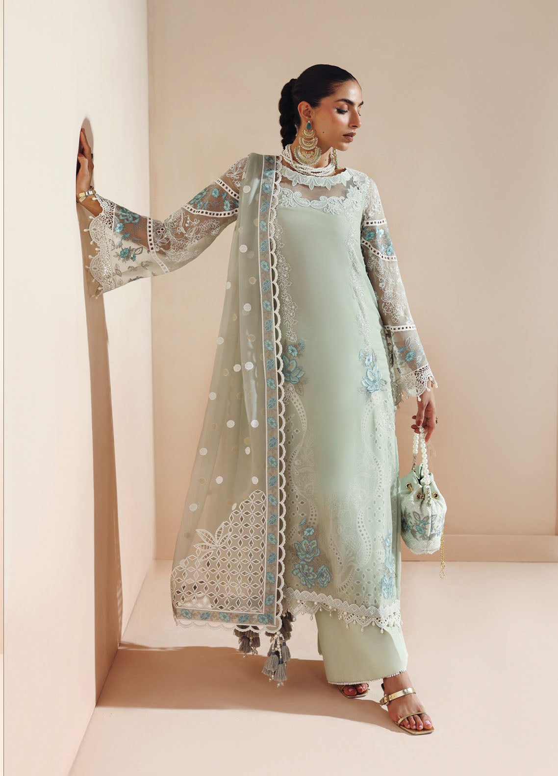 Aymal By Alizeh Fashion Luxury Embroidered Chiffon 3 Piece Unstitched Suit AF25AV2 D-01 SAIYAARA