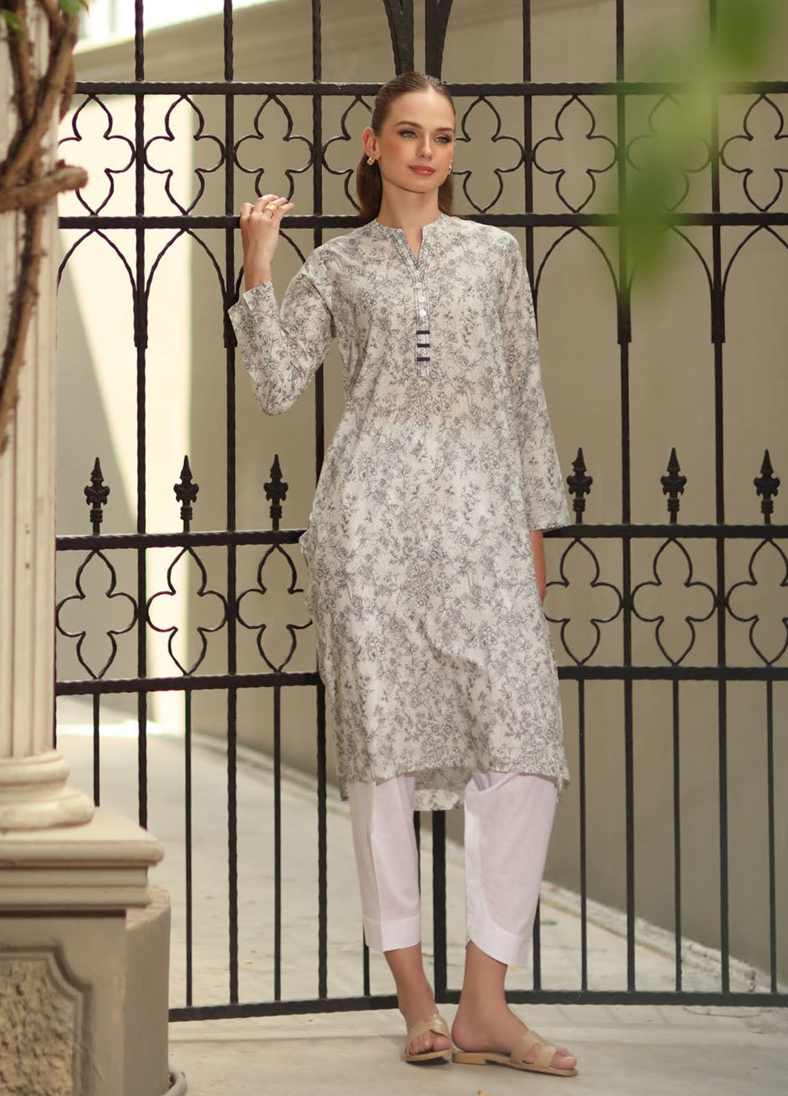 Bagh-E-Gul By Gul Ahmed Printed Lawn 1 Piece Unstitched Kurti GA26BG D-SL-62004