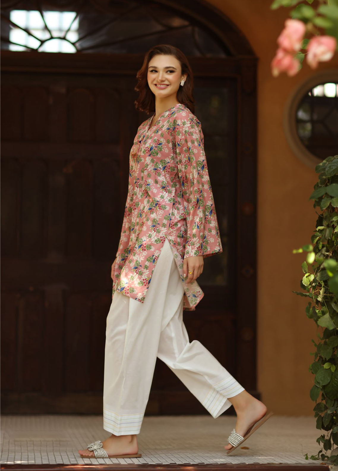 Bagh-E-Gul By Gul Ahmed Printed Lawn 1 Piece Unstitched Kurti GA26BG D-SL-62032