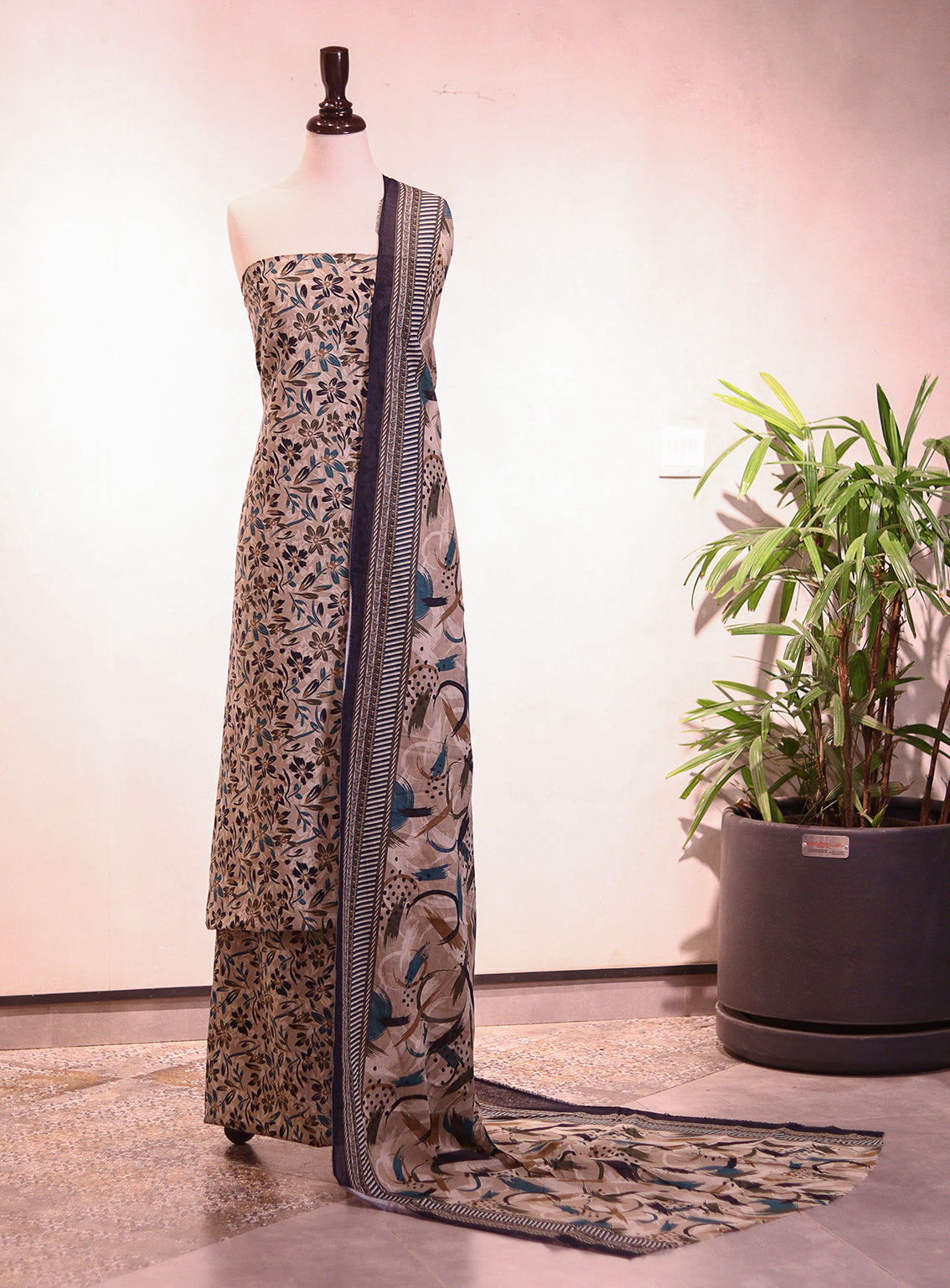 Bin Saeed Digital Printed Lawn 3 Piece Unstitched Suit BS26P D-ALL23