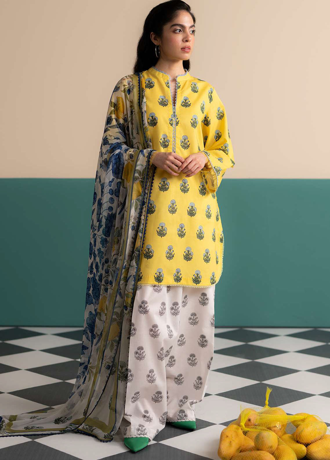 Coco By Zara Shahjahan Embroidered Lawn 3 Piece Unstitched Suit CZS25PSV3 D-4A ZOFI