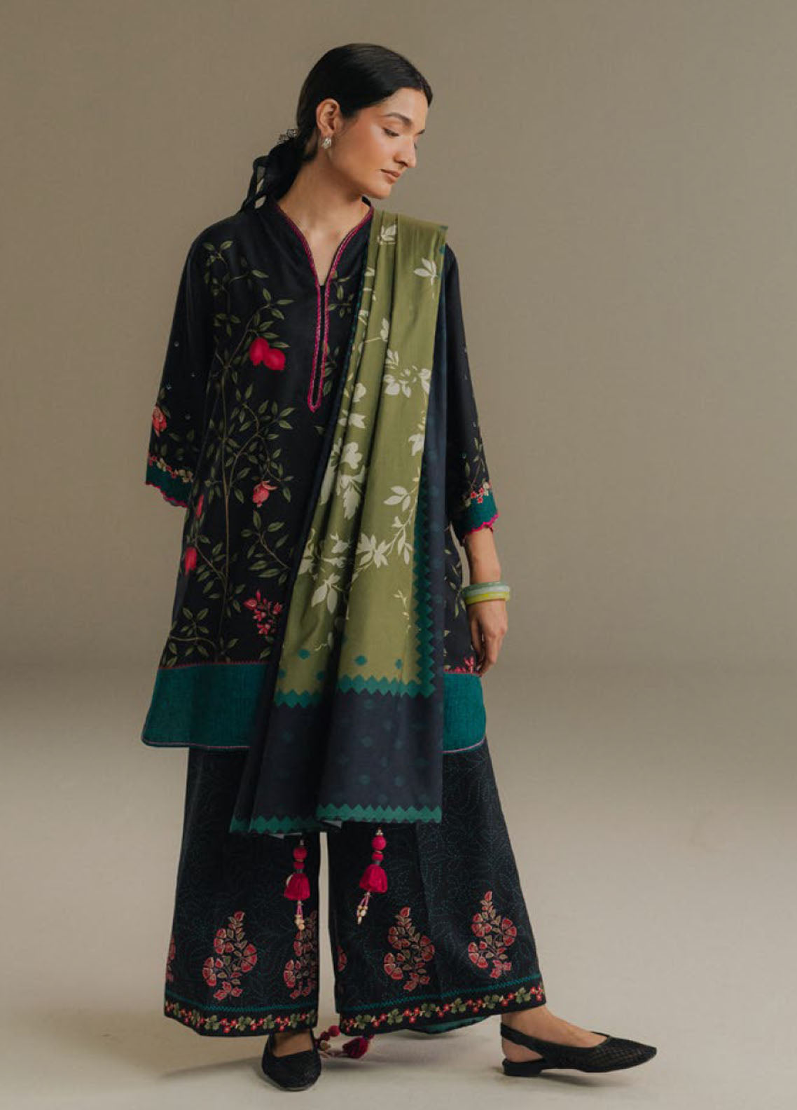 Coco Prints By Zara Shahjahan Printed Linen 3 Piece Unstitched Suit CZS25PD5 D-4A SIENNA FIELD