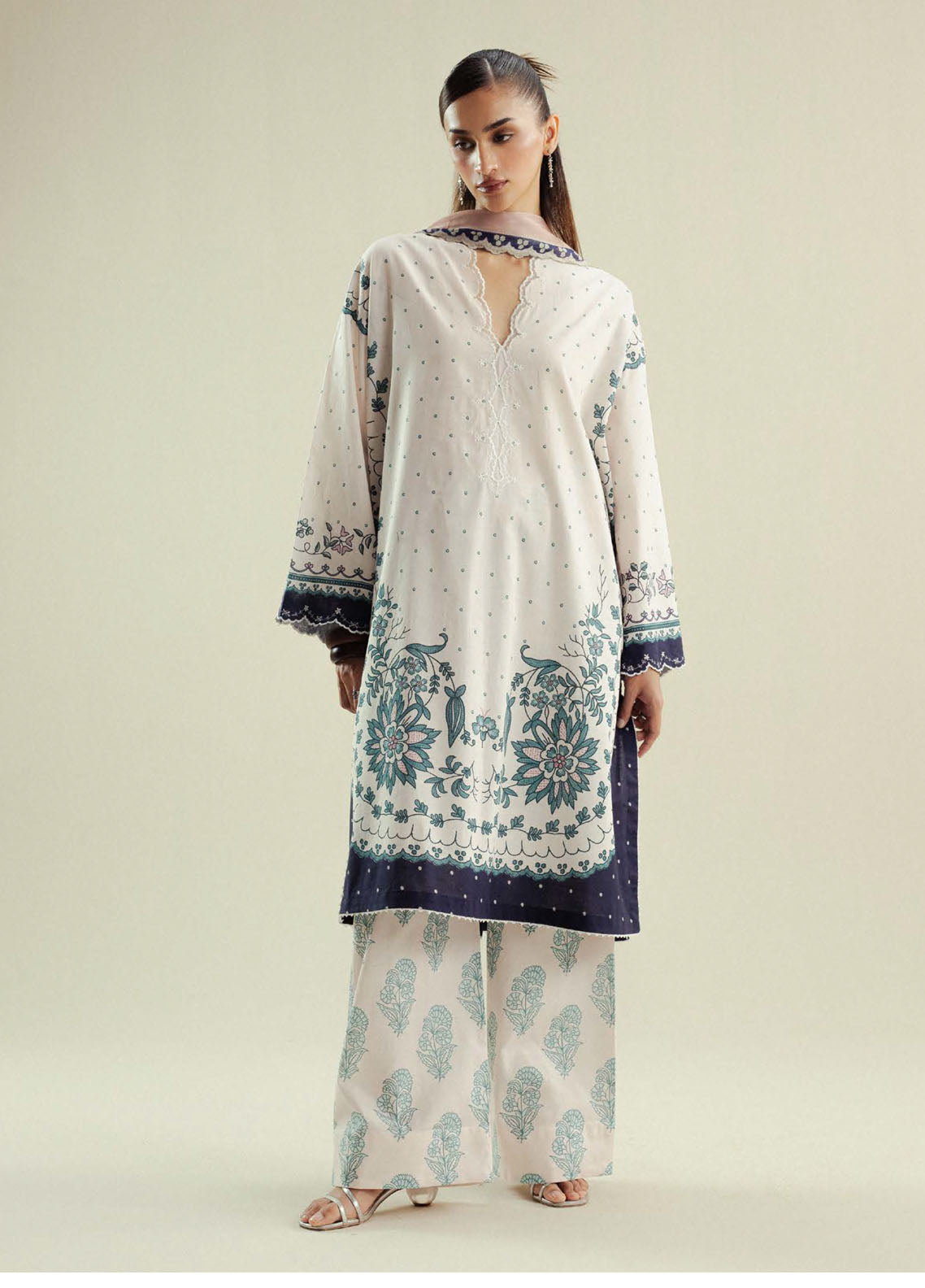 Coco Prints By Zara Shahjahan Printed Slub Cotton 3 Piece Unstitched Suit CZS25PD4 D-2B MUSE