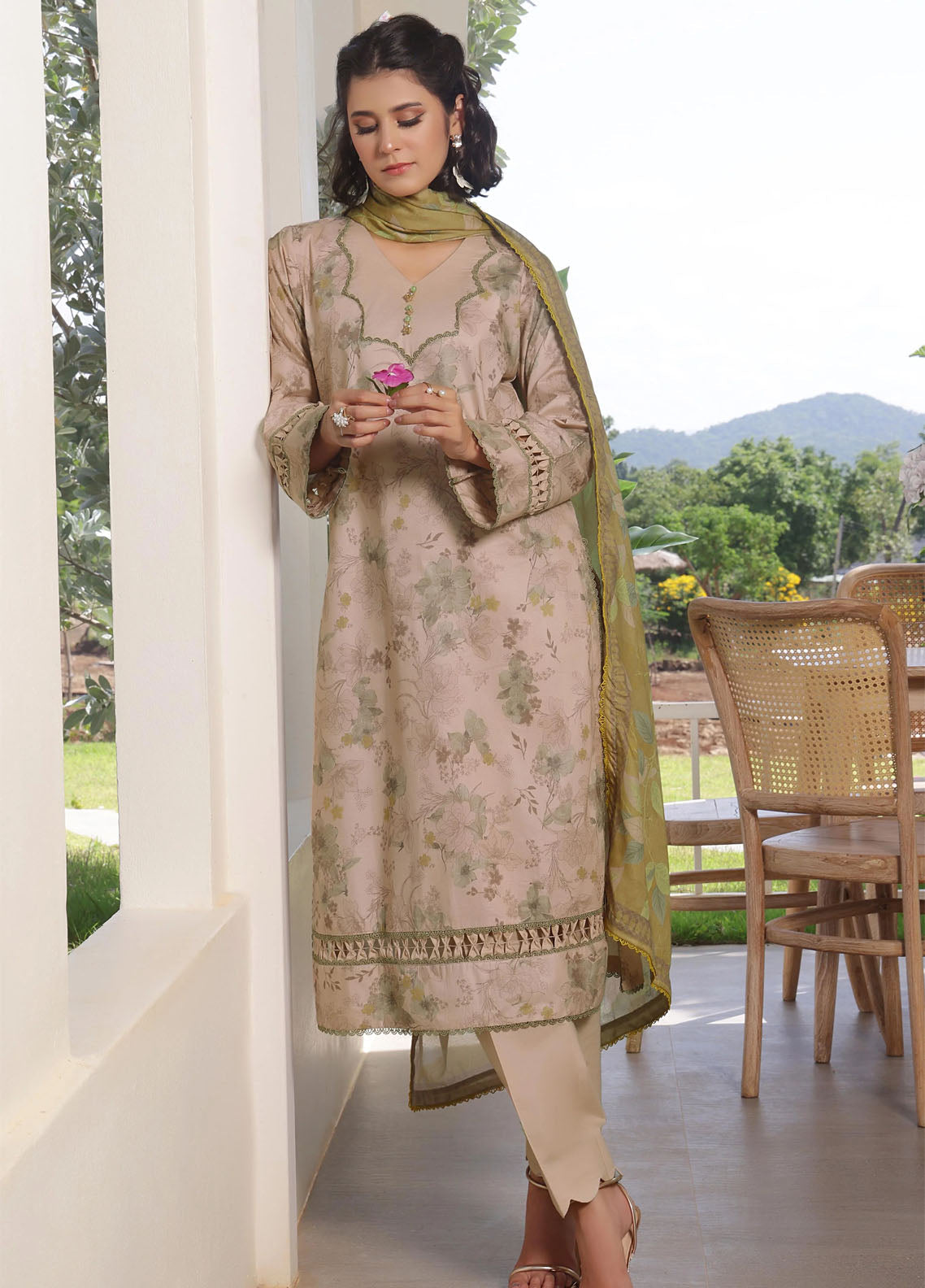 Colors By Alzohaib Digital Printed Cambric 3 Piece Unstitched Suit AZ25CCV1 CDC-03