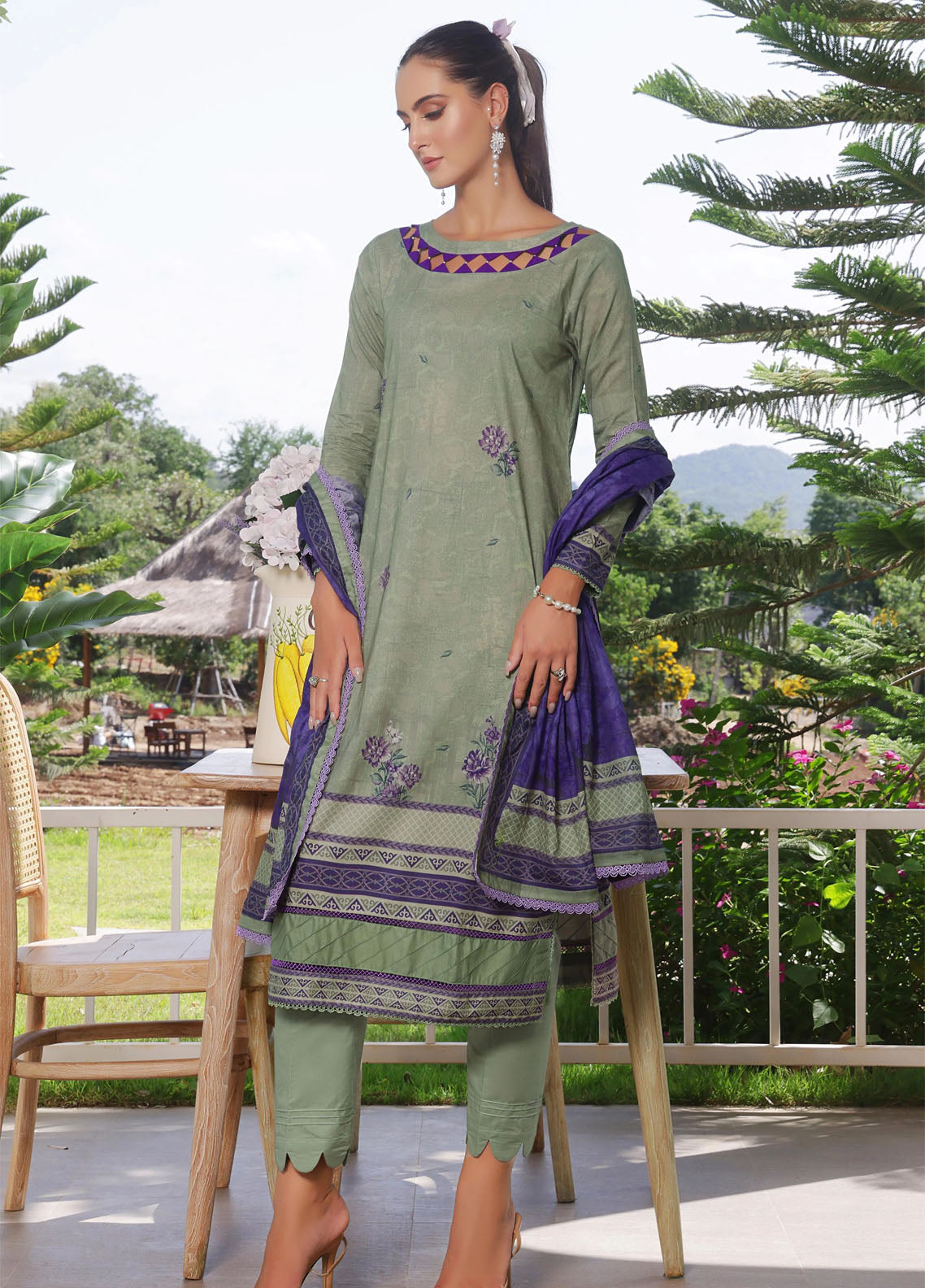 Colors By Alzohaib Digital Printed Cambric 3 Piece Unstitched Suit AZ25CCV1 CDC-04