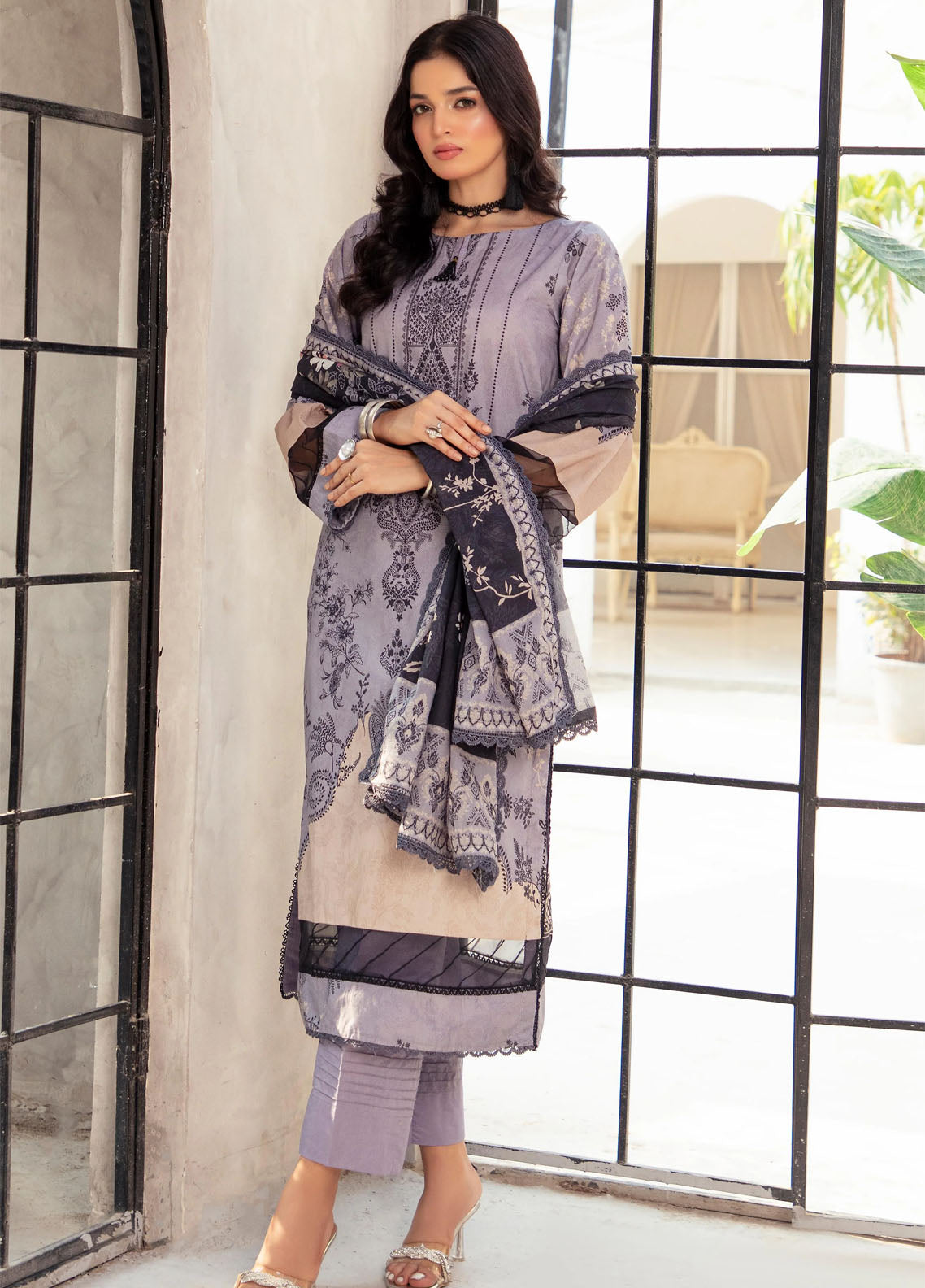 Colors By Alzohaib Digital Printed Cambric 3 Piece Unstitched Suit AZ25CCV2 CDC-6403