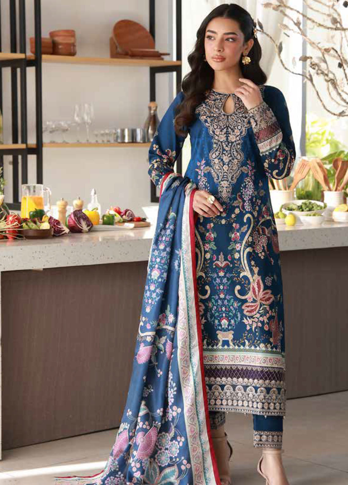 Delia By Gulaal Luxury Embroidered Lawn 3 Piece Unstitched Suit GL26DLLV1 D-10 ONYXA