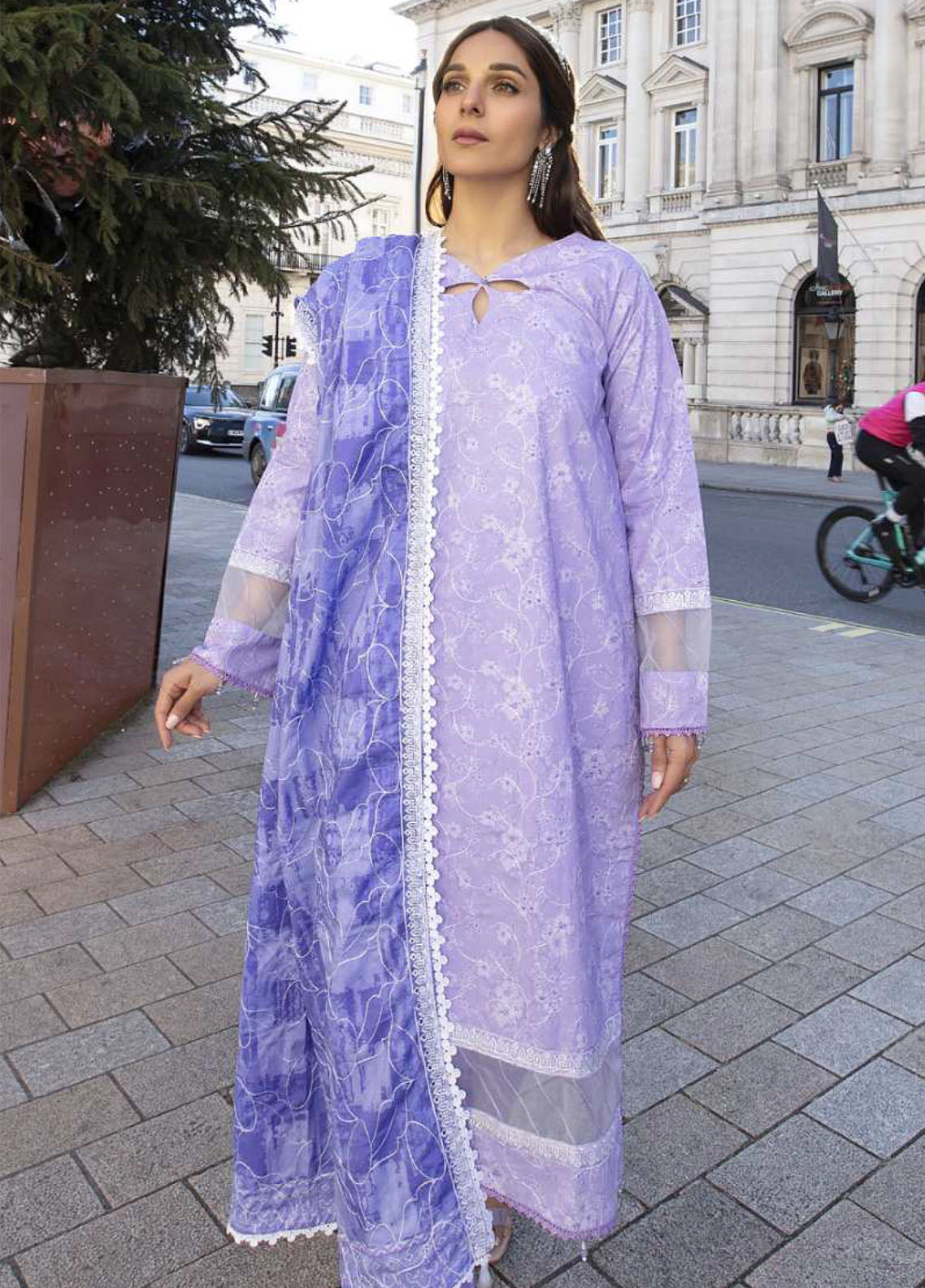 Dhagakari By Alzohaib Embroidered Lawn 3 Piece Unstitched Suit AZ26DLD D-DKE-07