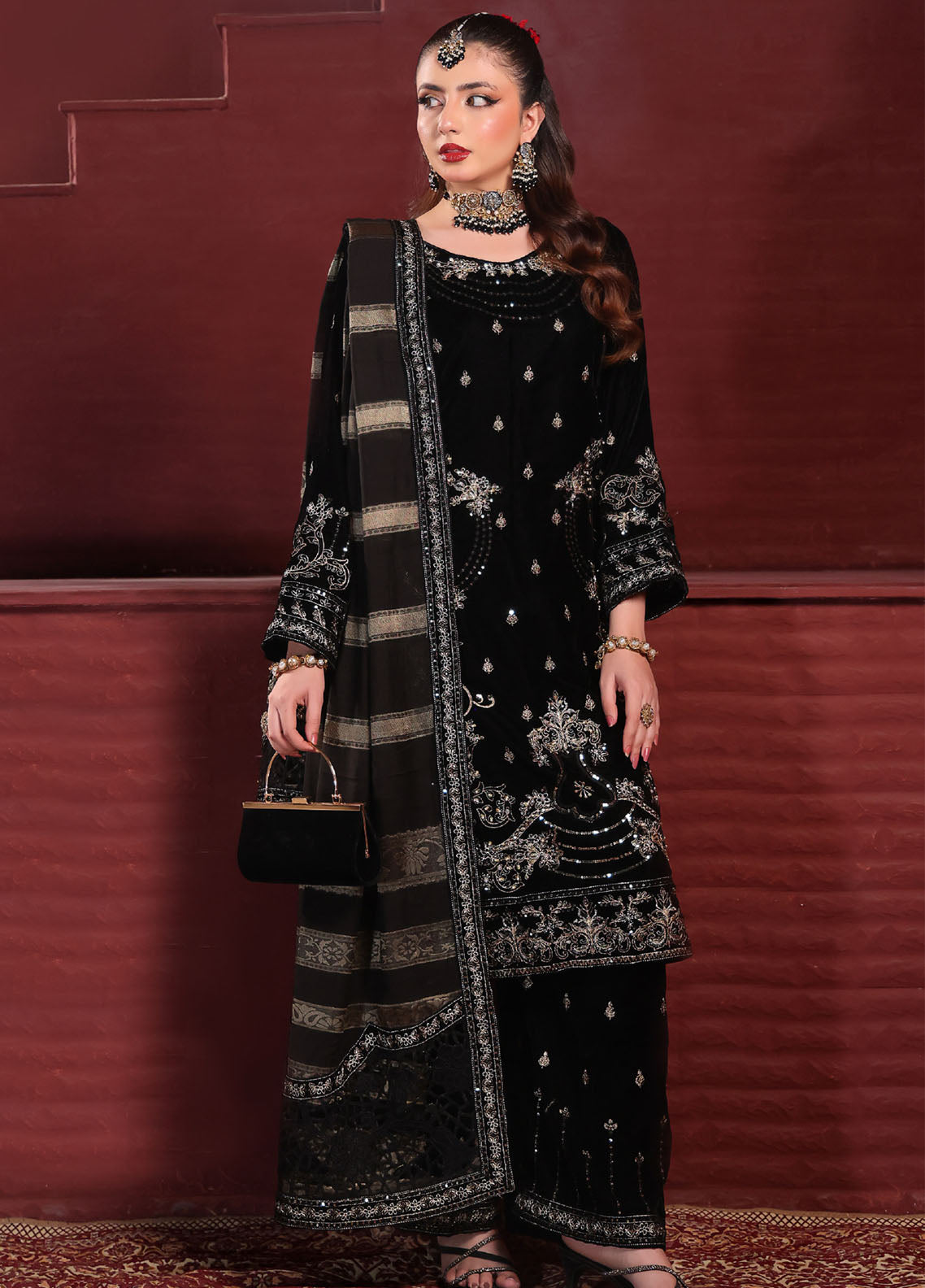 Dr. Velvet By Schick Embroidered Velvet 3 Piece Unstitched Suit SDH25DVV4 D-DEV-03