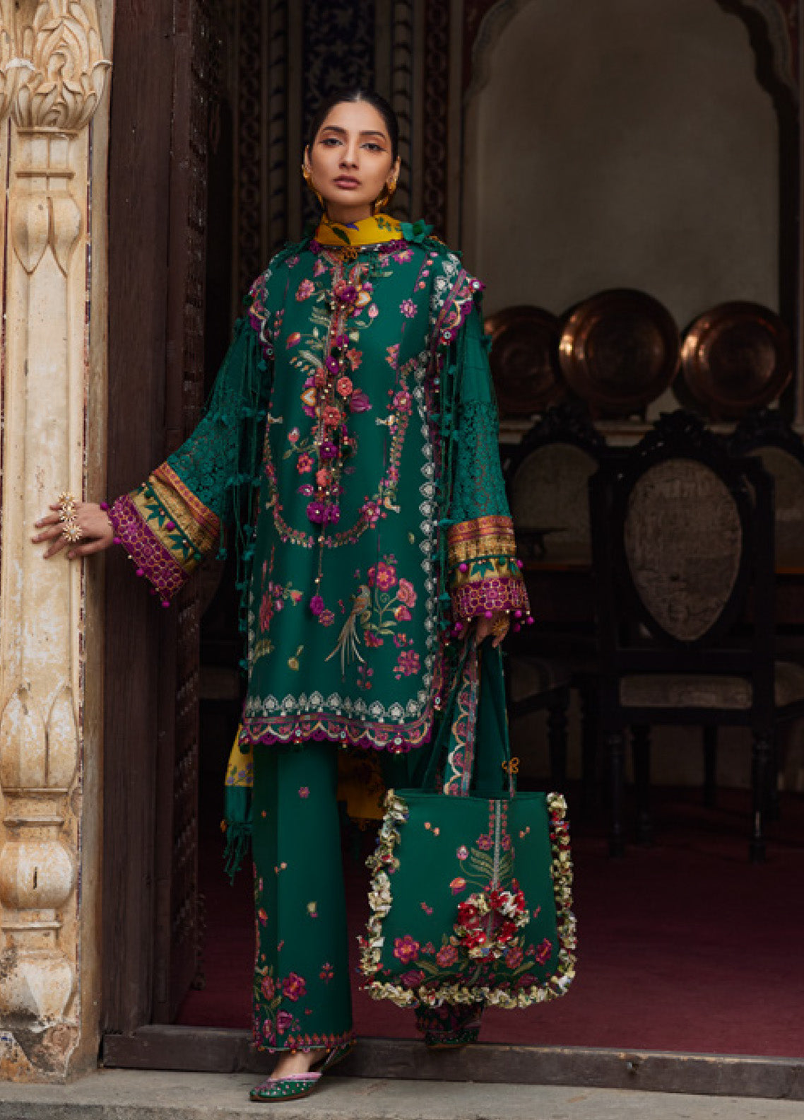 Elan Luxury Embroidered Lawn 3 Piece Unstitched Suit EL25LL AURIELLE EL25-06 A