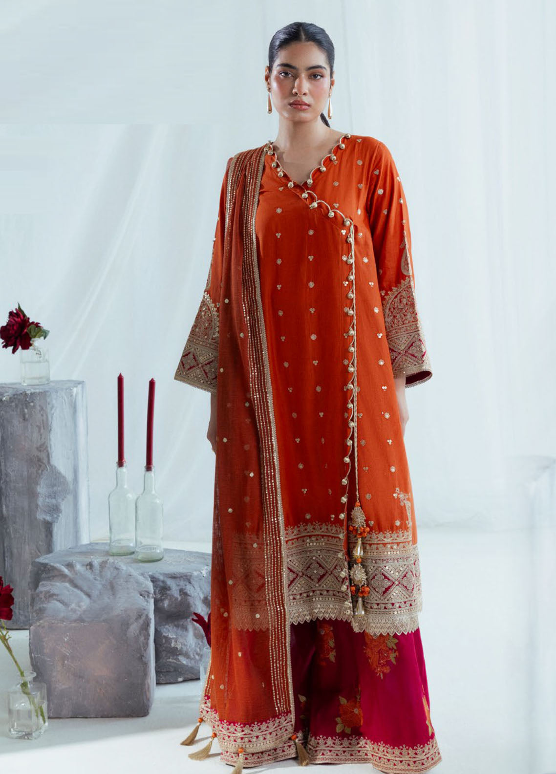 Giardino By Gul Ahmed Luxury Festive Embroidered Lawn 3 Piece Unstitched Suit GA26GLF D-FE-52116