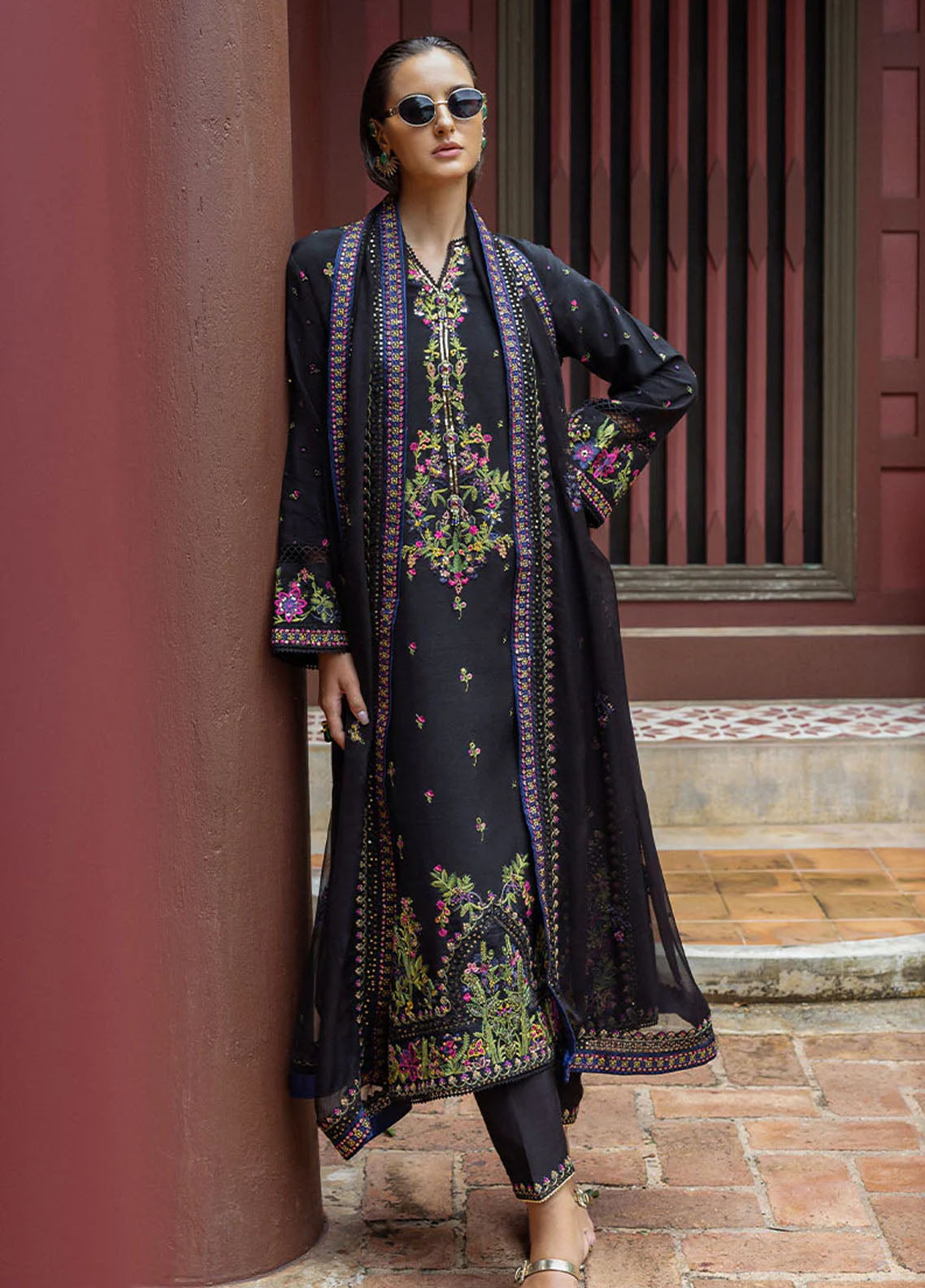 Hemline Nuvera By Mushq Embroidered Raw Silk 3 Piece Unstitched Suit MQ25HLNRS D-08 ONYXA