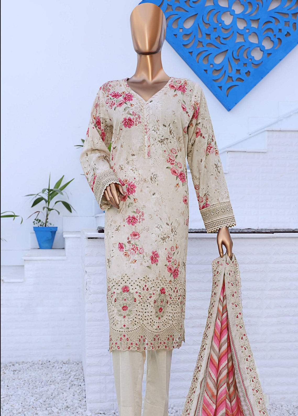 HZ Textile Premium Embroidered Lawn 3 Piece Unstitched Suit HZ25PEV2 PEC-816