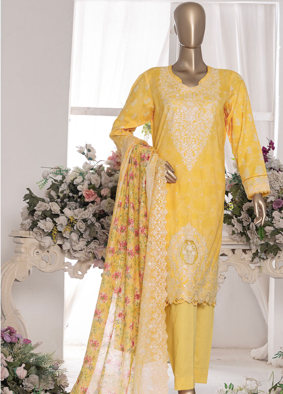 HZ Textiles Premium Embroidered Lawn 3 Piece Unstitched Suit HZ25PELV7 PEC-554