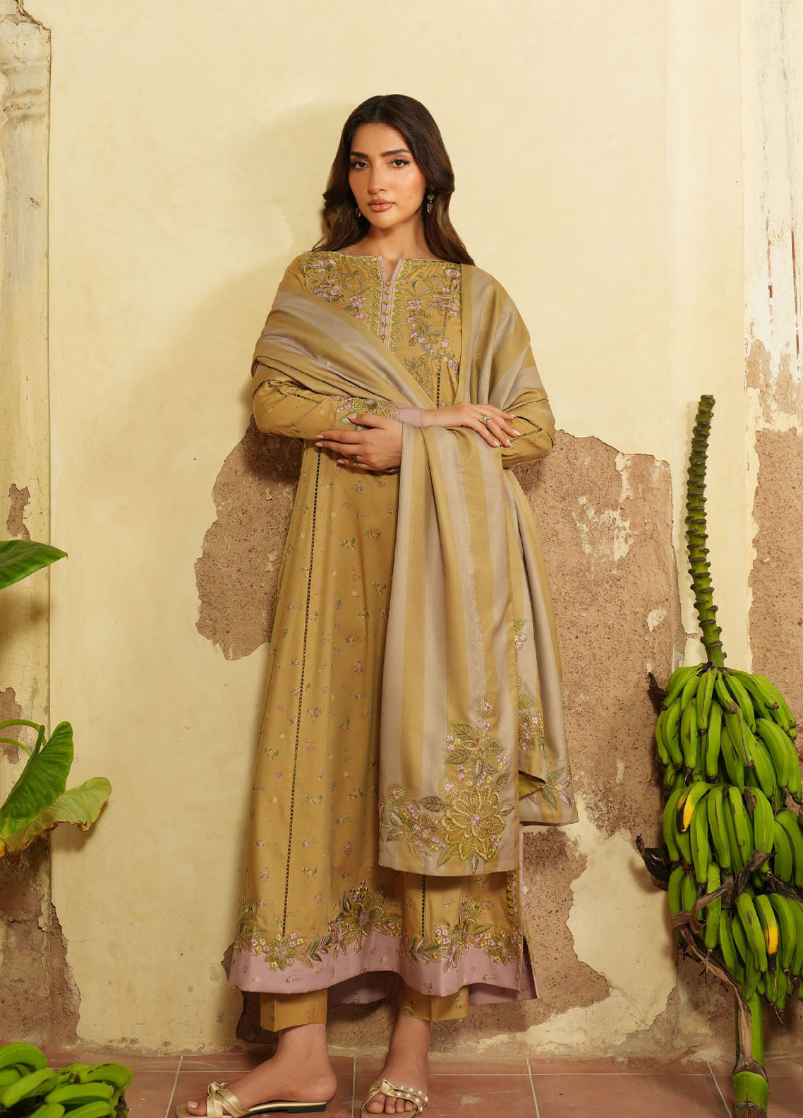 Iznik Embroidered Viscose Linen Suits Unstitched 3 Piece IZ25PF IPF-04