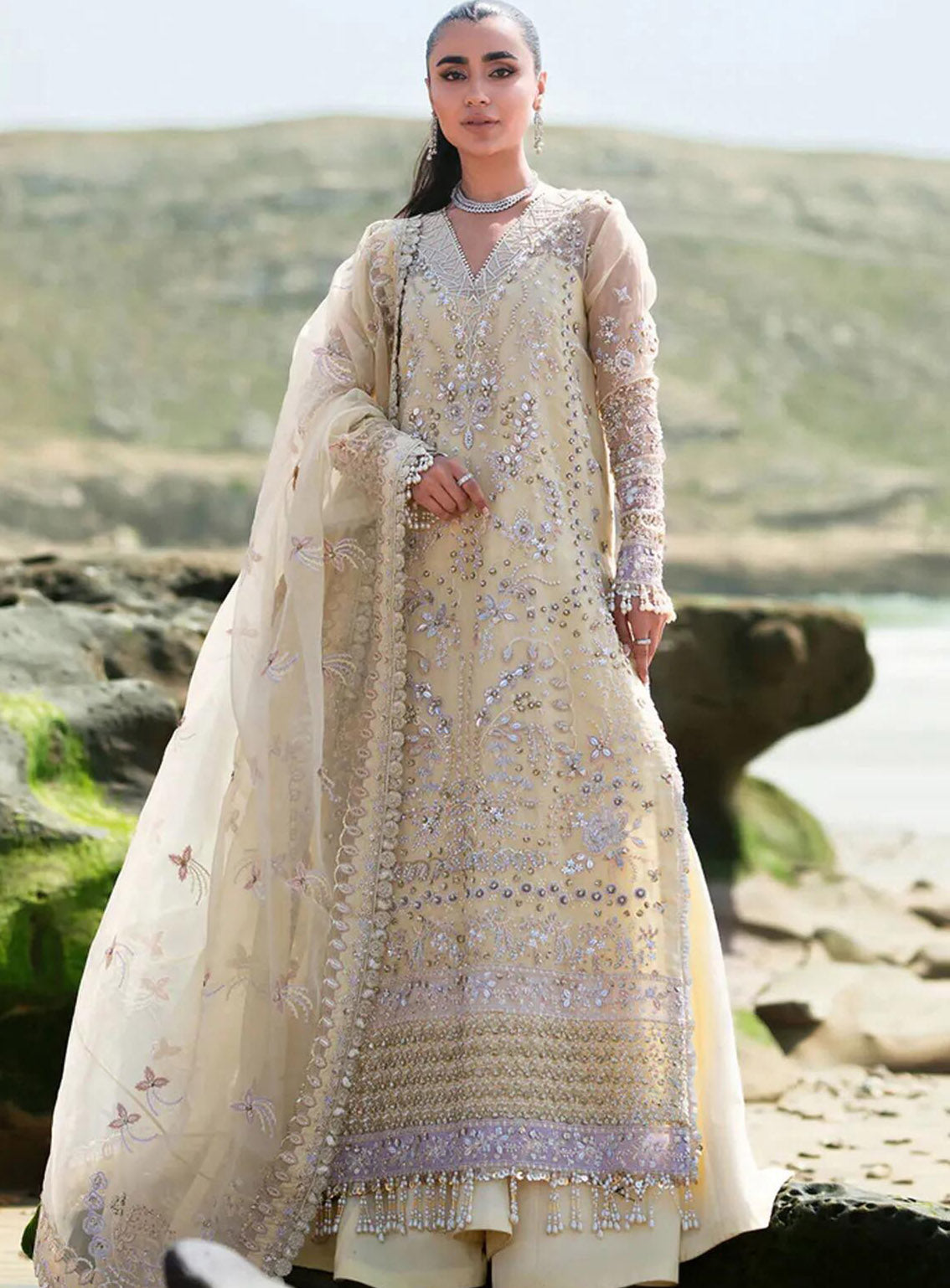 Kamari By Emaan Adeel Embroidered Organza 3 Piece Unstitched Suit EA24KR ELLIE