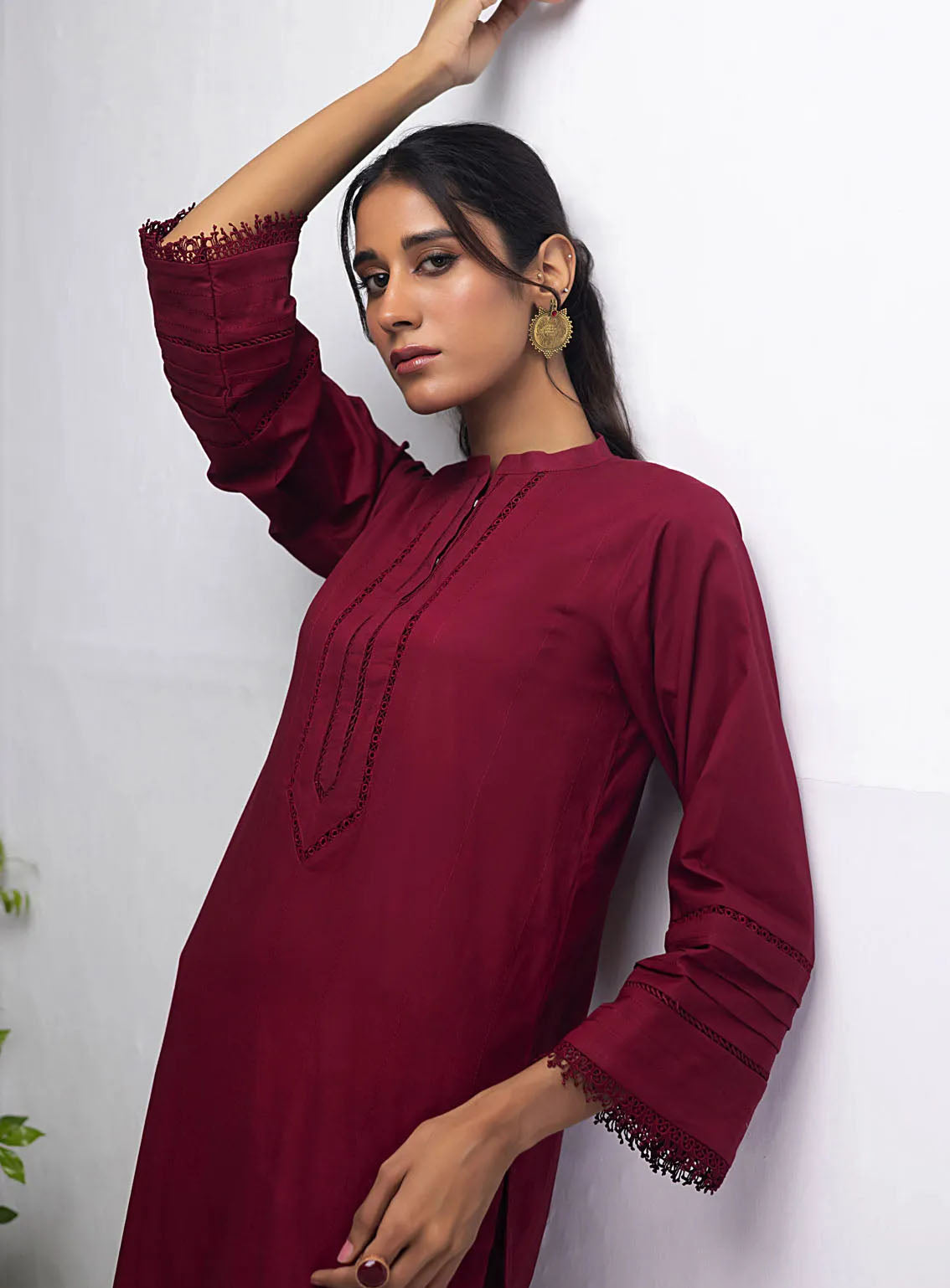 Lakhany Pret Embroidered Cambric 2 Piece Suit LG-SK-0092