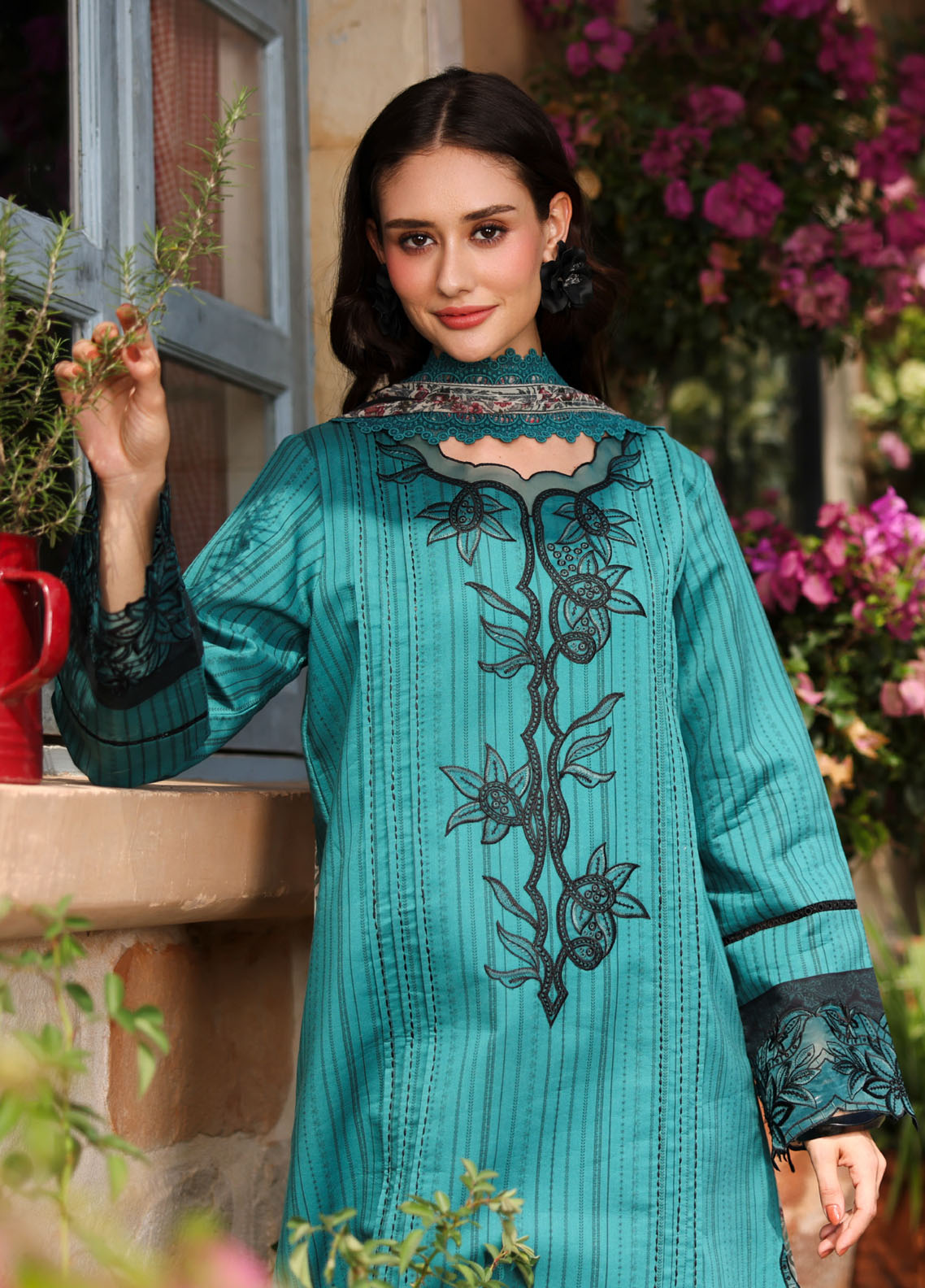 Life Style By Rang Rasiya Embroidered Lawn 3 Piece Unstitched Suit RR26LSS D-08 ROSEMARY