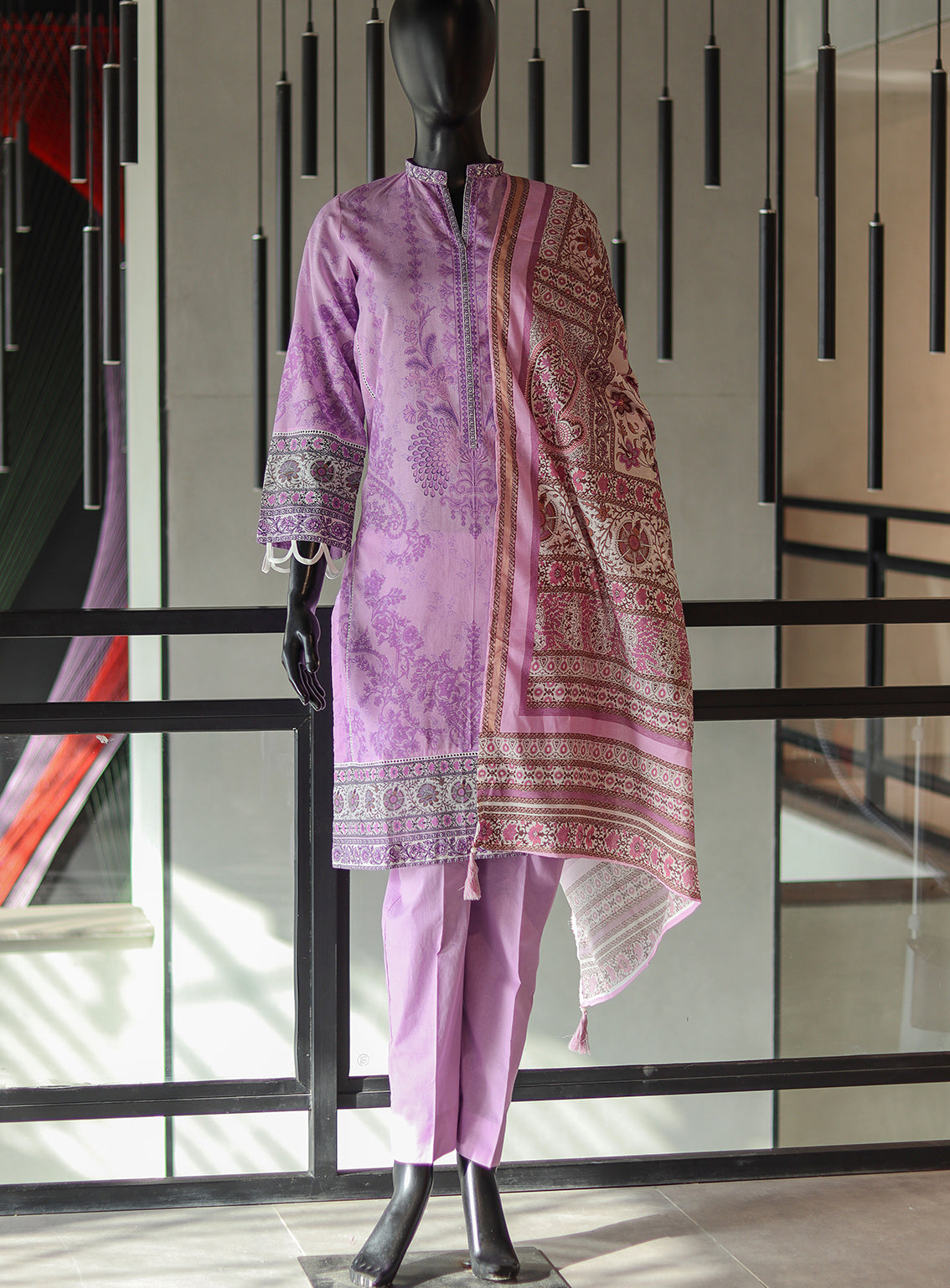 LSM Galleria Zari Printed Lawn 3 Piece Stitched Suit - LSM24G LSM-3545
