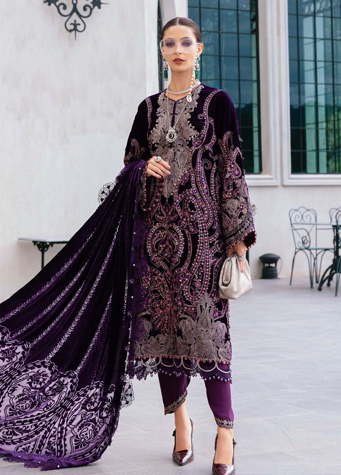 Luxe By Maria B Embroidered Velvet 3 Piece Unstitched Suit MB25LW WL-1311