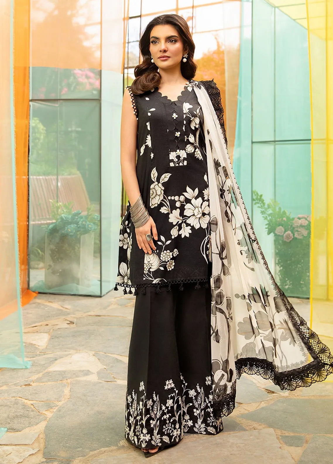 M Basics By Maria B Printed Lawn 3 Piece Unstitched Suit MB25MBL D-06 B
