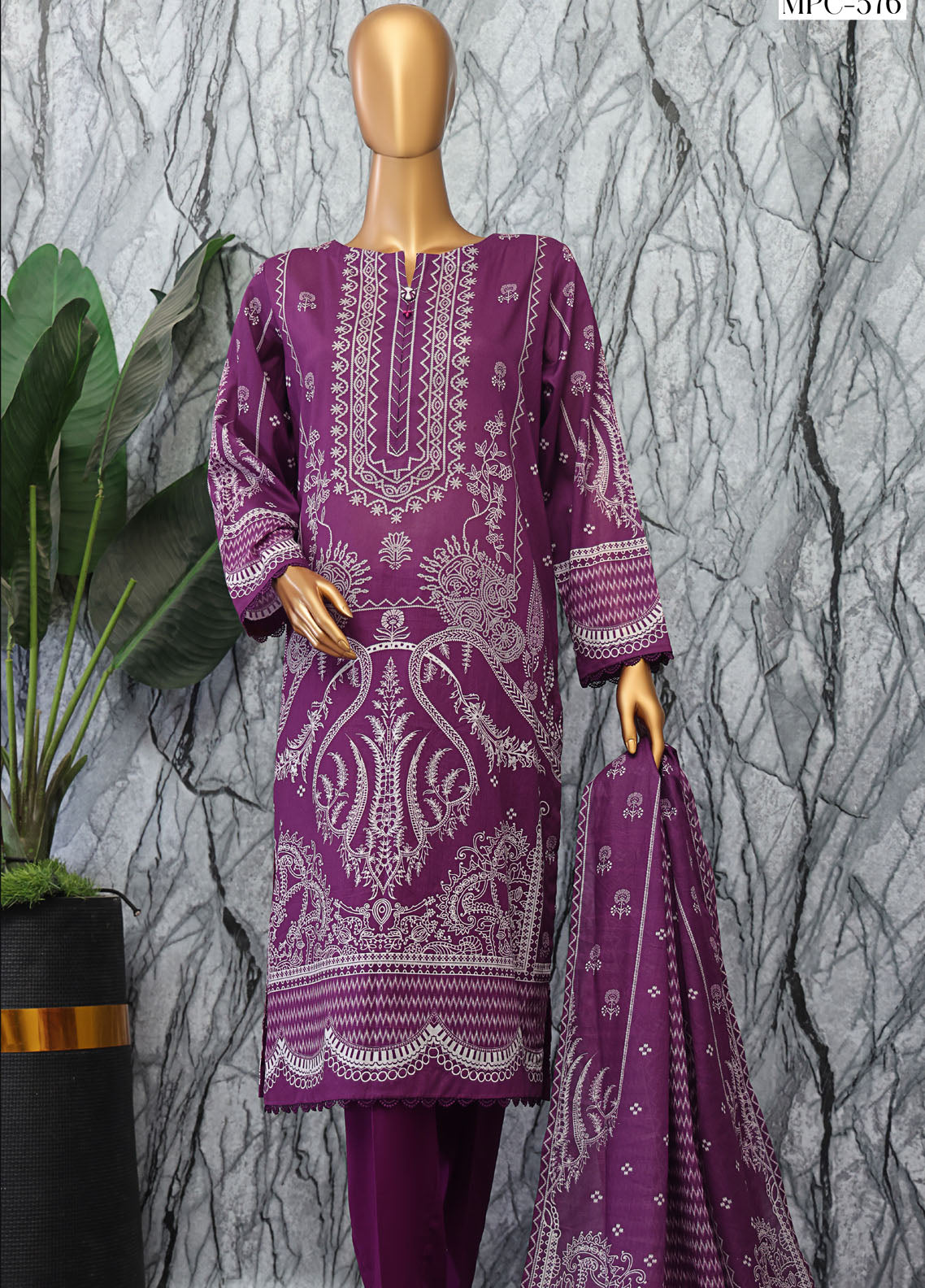 Magic In Prints By HZ Textiles Printed Lawn 3 Piece Unstitched Suit HZ25MIPV2 MPC-576
