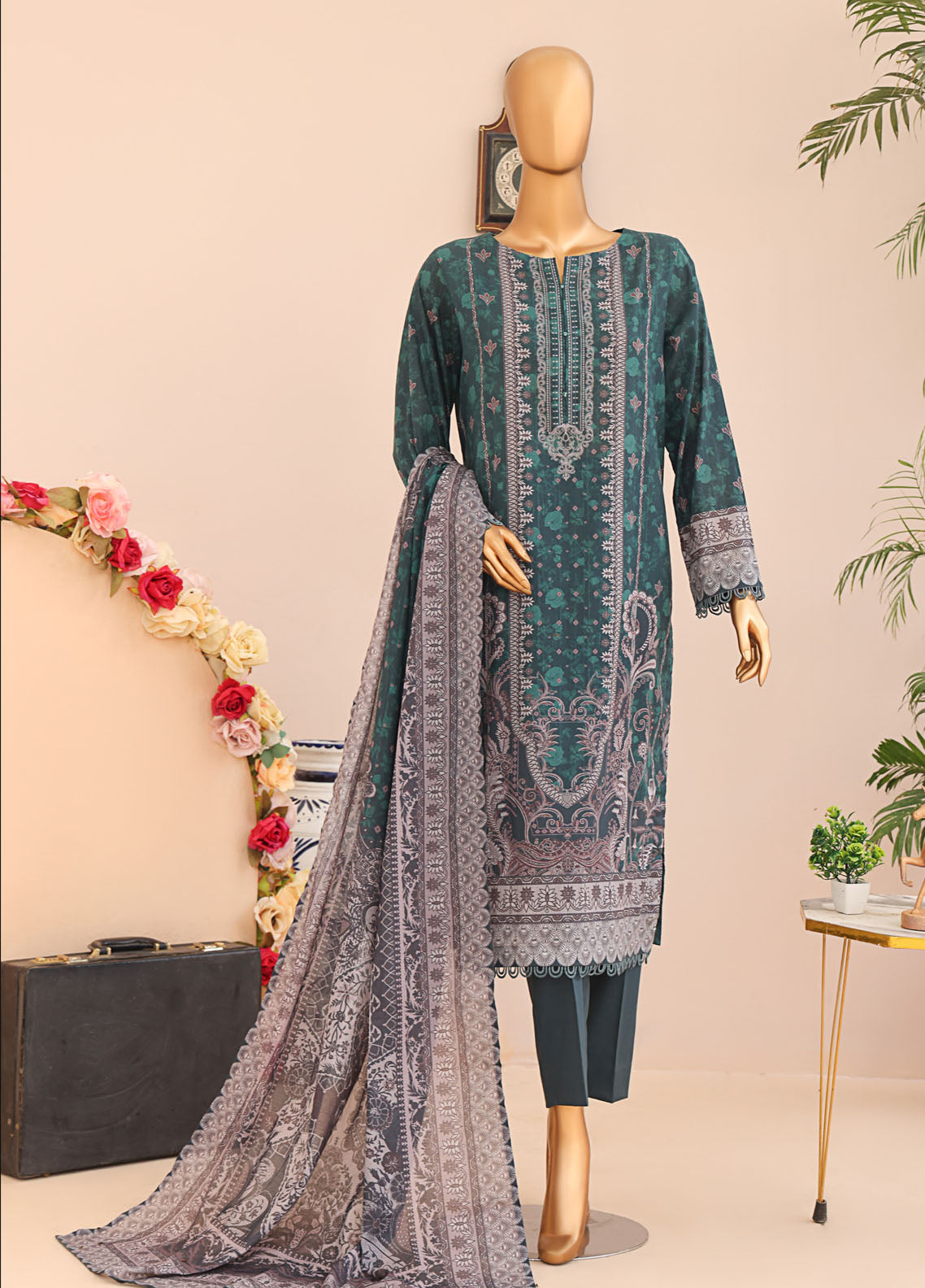 Magic In Prints By HZ Textiles Printed Lawn 3 Piece Unstitched Suit HZ25MIPV2 MPC-584