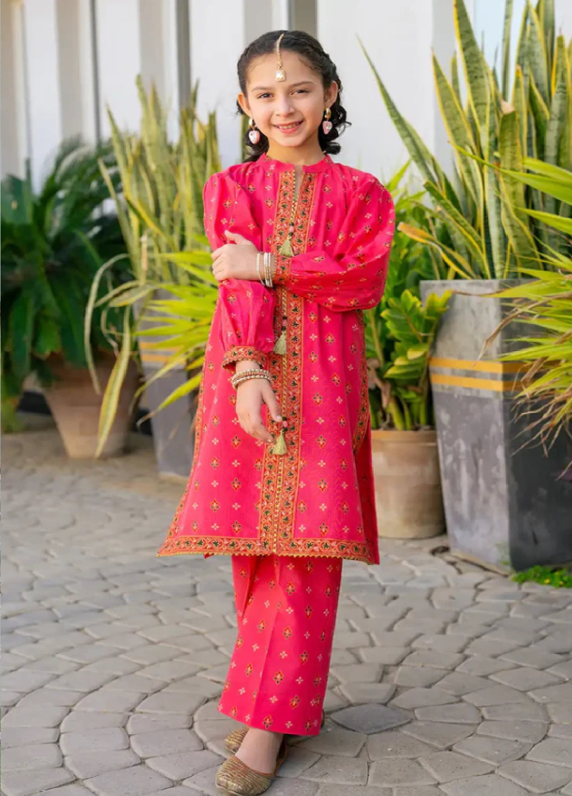 Mahroo Digital Printed Lawn 2 Piece Stitched Suit MMCS25K&G D-K-SFC-016