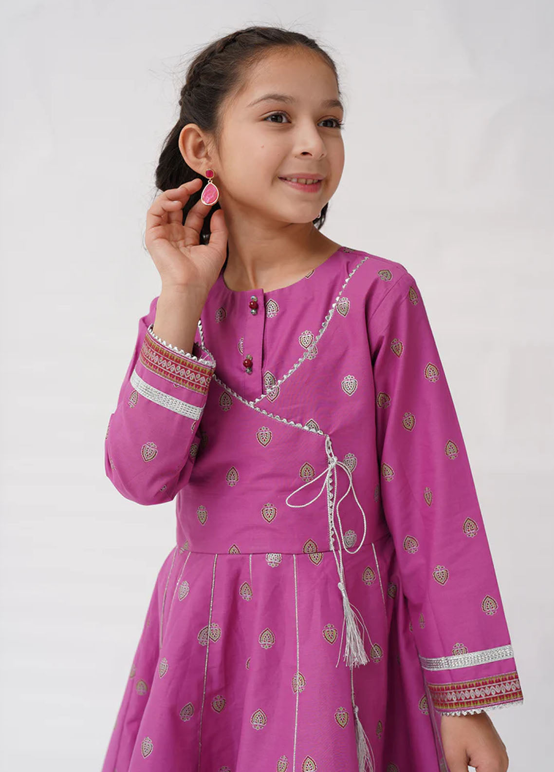 Mahroo Digital Printed Lawn 2 Piece Stitched Suit MMCS25K&G D-K-SFC-017