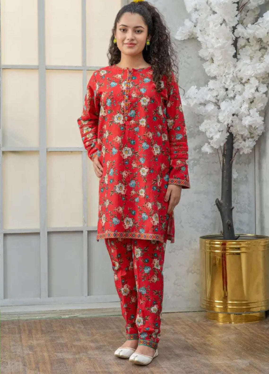 Mahroo Digital Printed Lawn 2 Piece Stitched Suit MMCS25K&G D-T-ALPRTW-040
