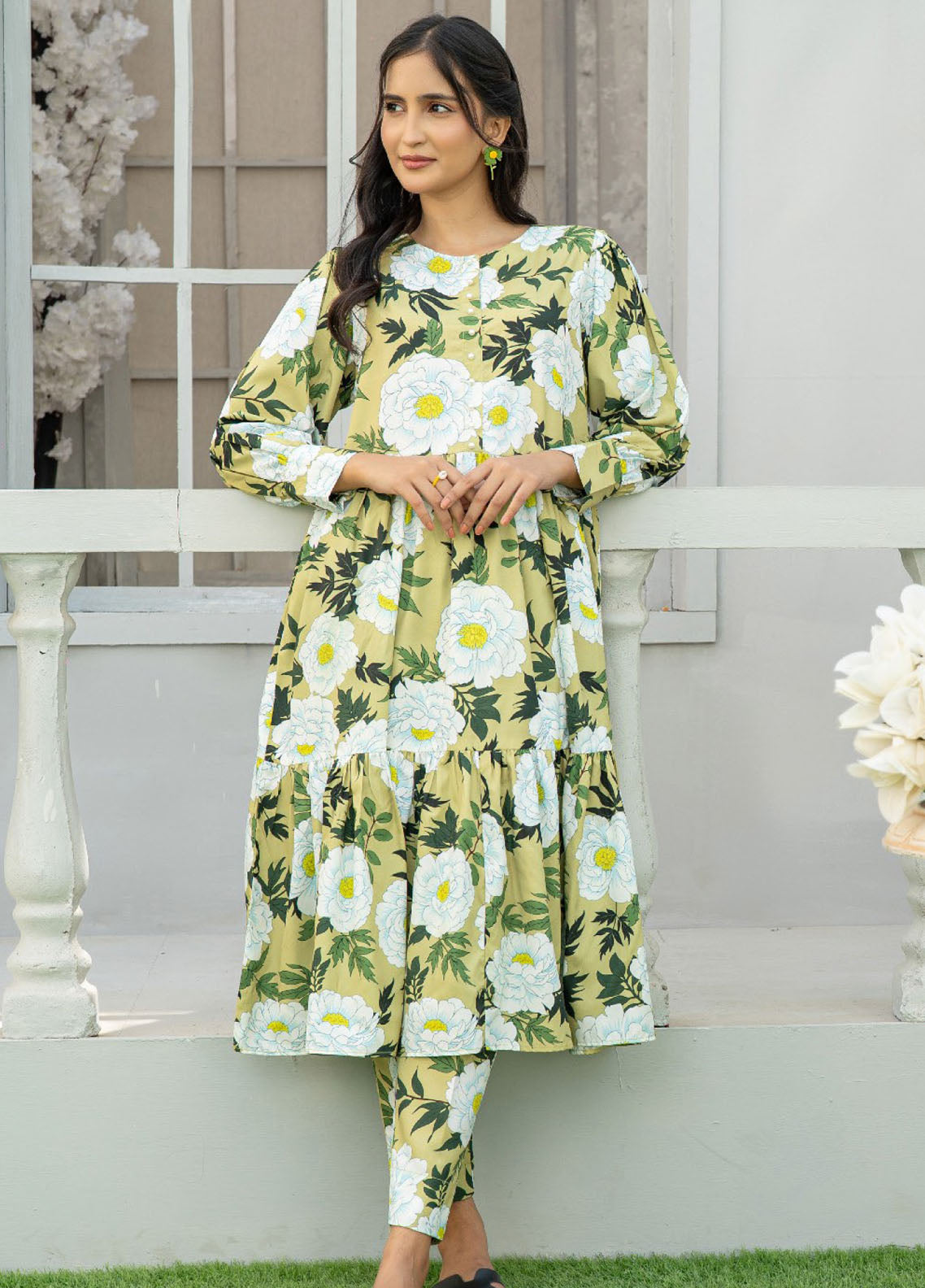 Mahroo Digital Printed Lawn 2 Piece Stitched Suit MMCS25K&G D-T-FRK-003