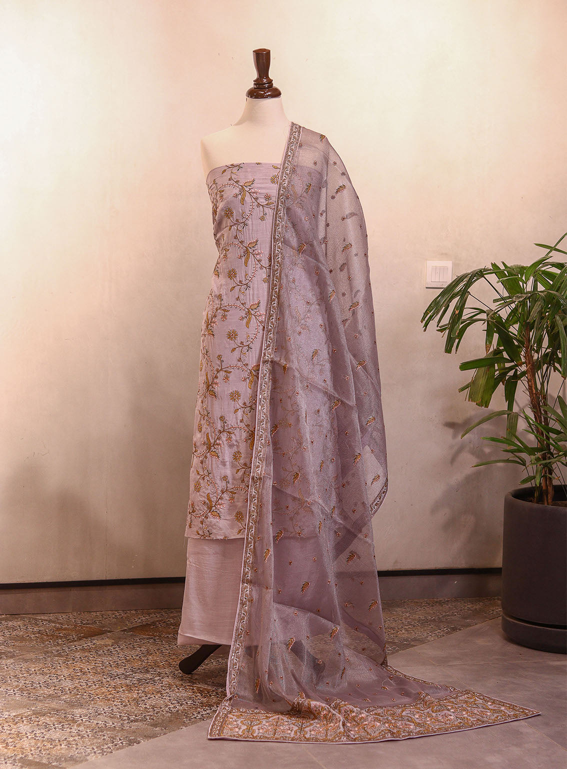 Moin Block Embroidered Raw Silk 3 Piece Unstitched Suit MBLK25ERS MD-1423